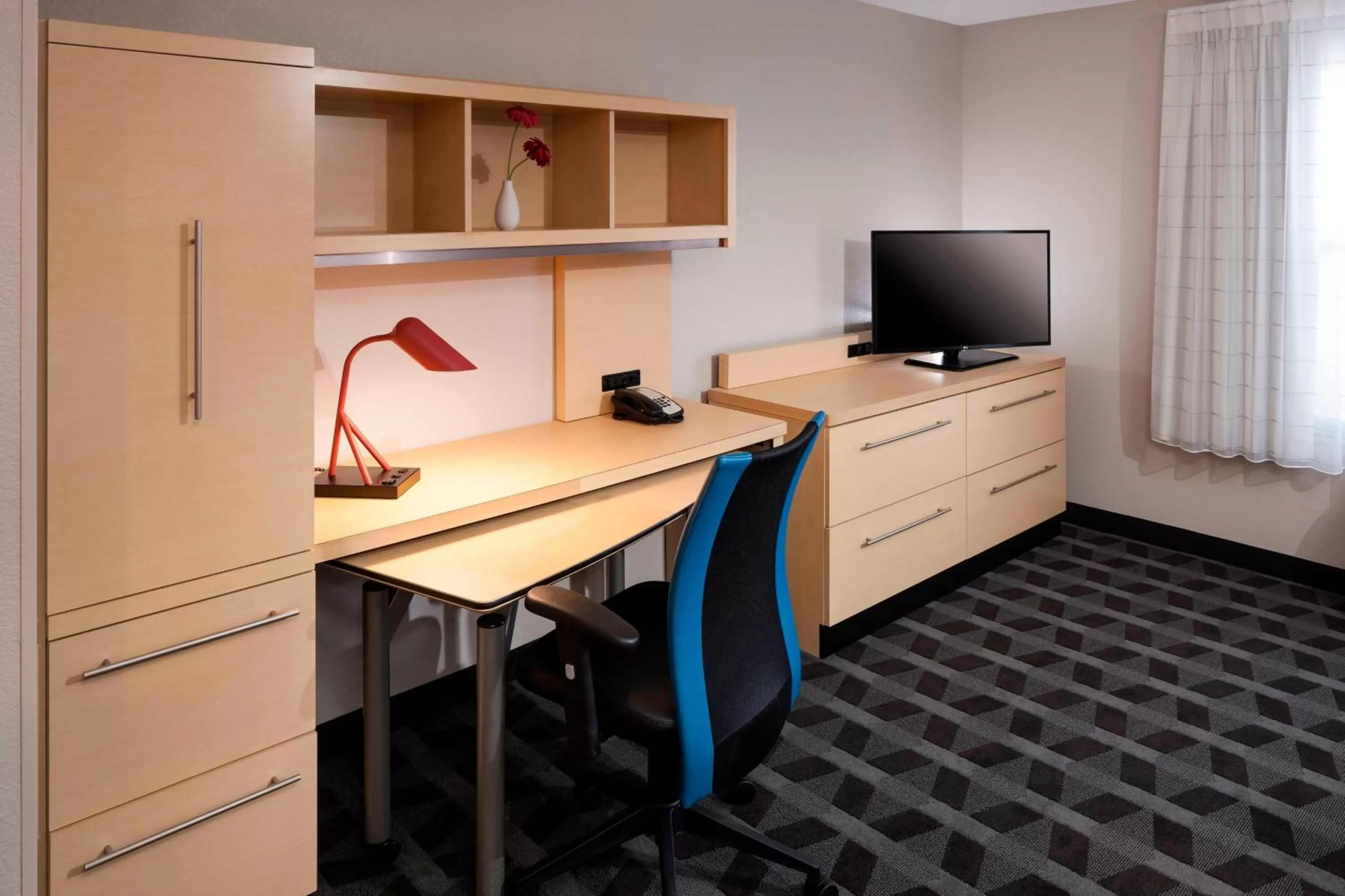 Photo of the whole room in TownePlace Suites Columbus