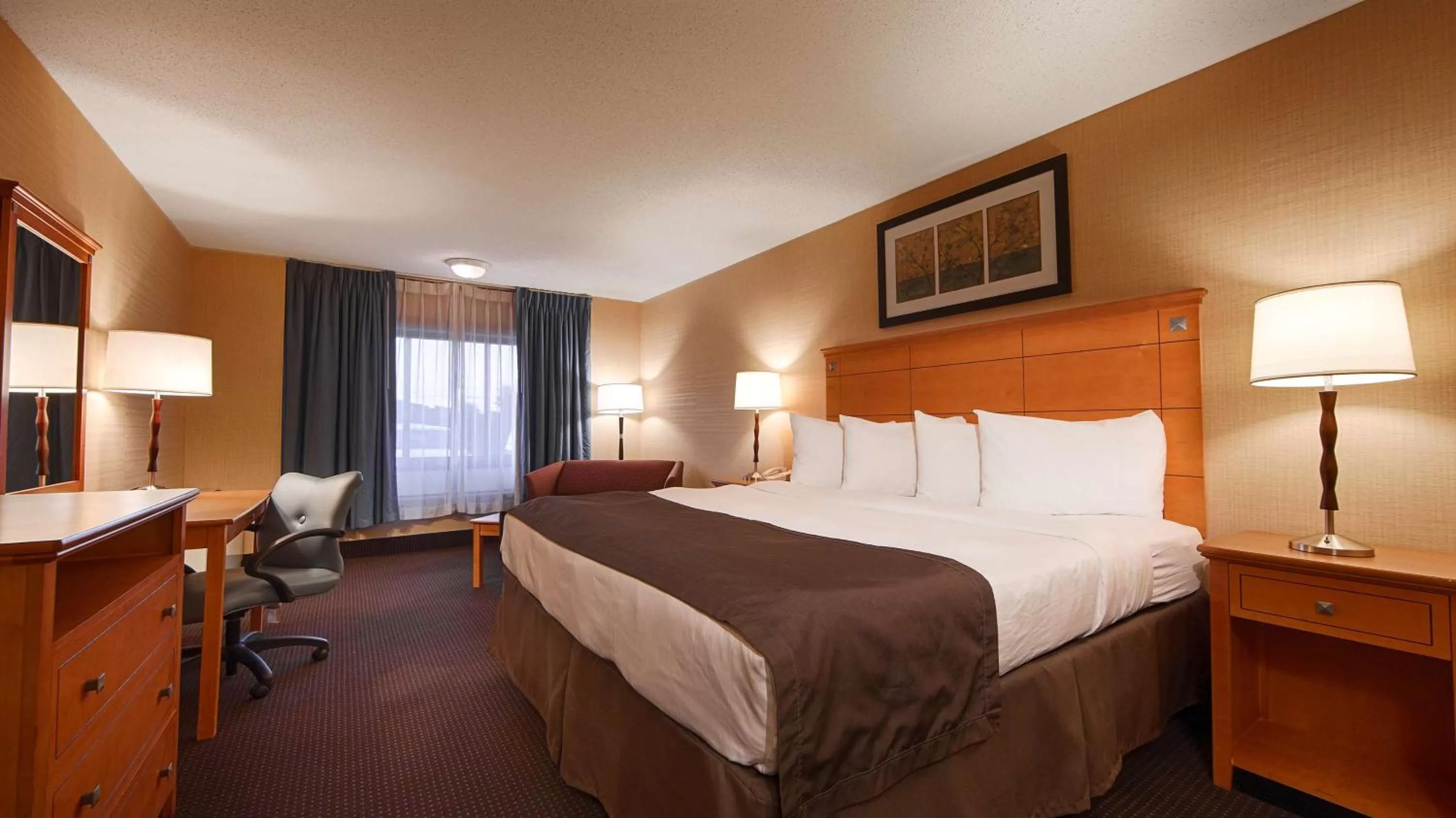 Deluxe Queen Room in Best Western Danbury/Bethel