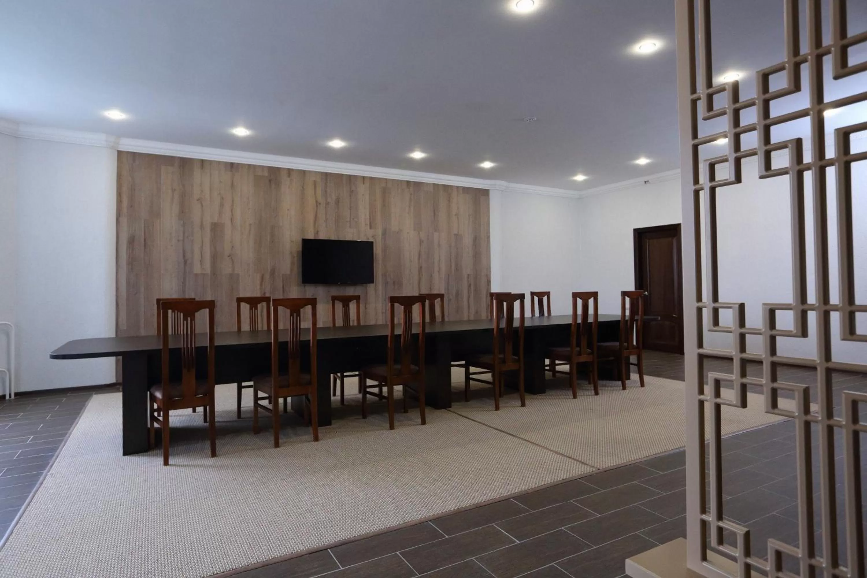 Business facilities in Hotel Bahetle