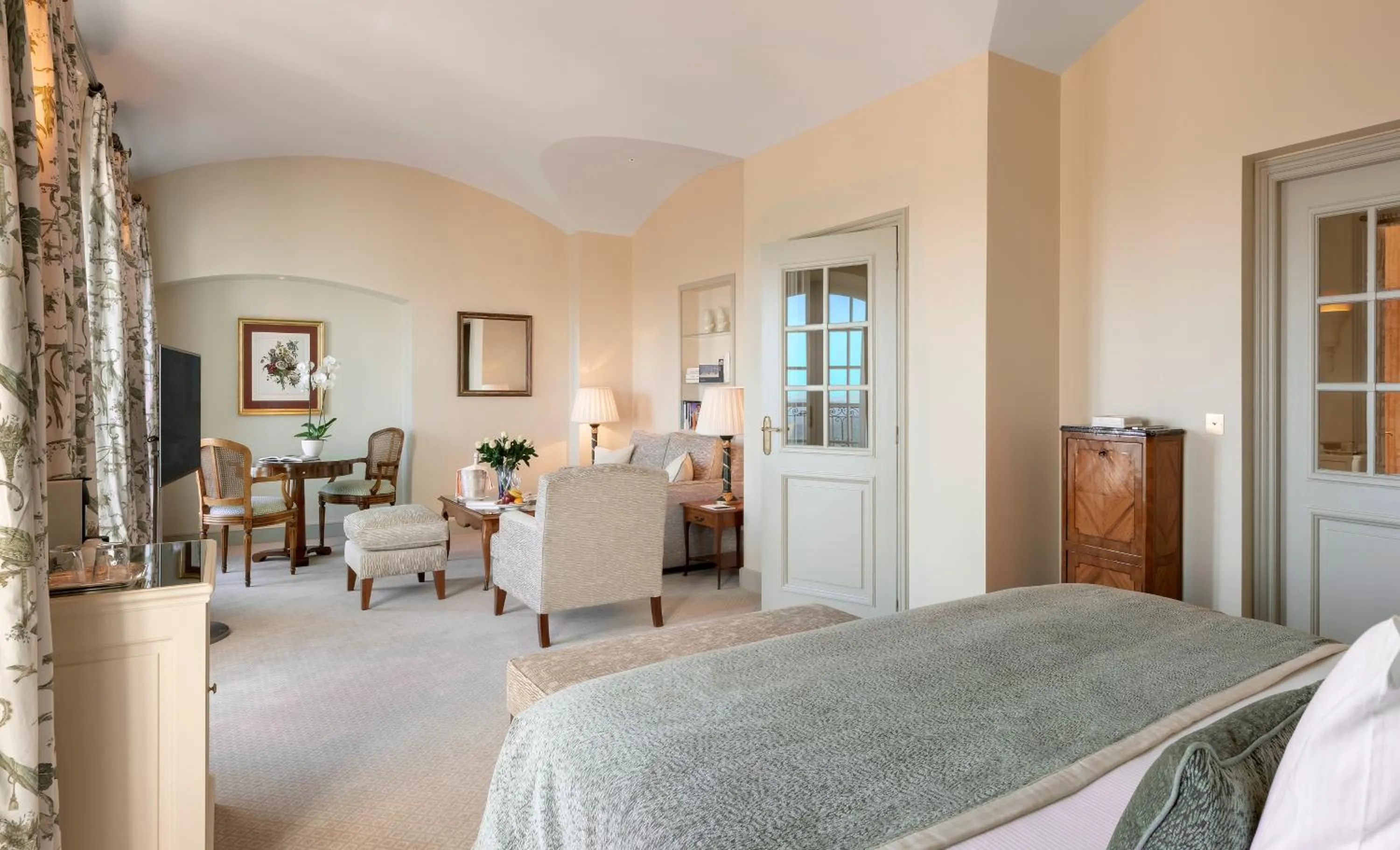 Deluxe Junior Suite in Château Saint-Martin & Spa - an Oetker Collection Hotel