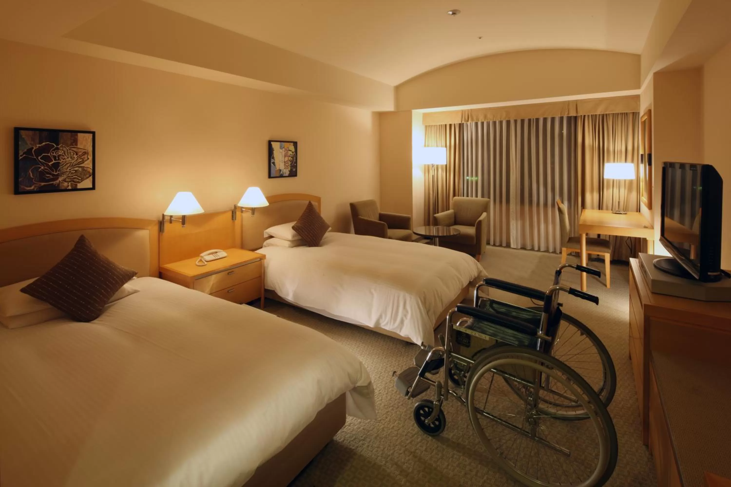 Photo of the whole room, Bed in Royal Pines Hotel Urawa