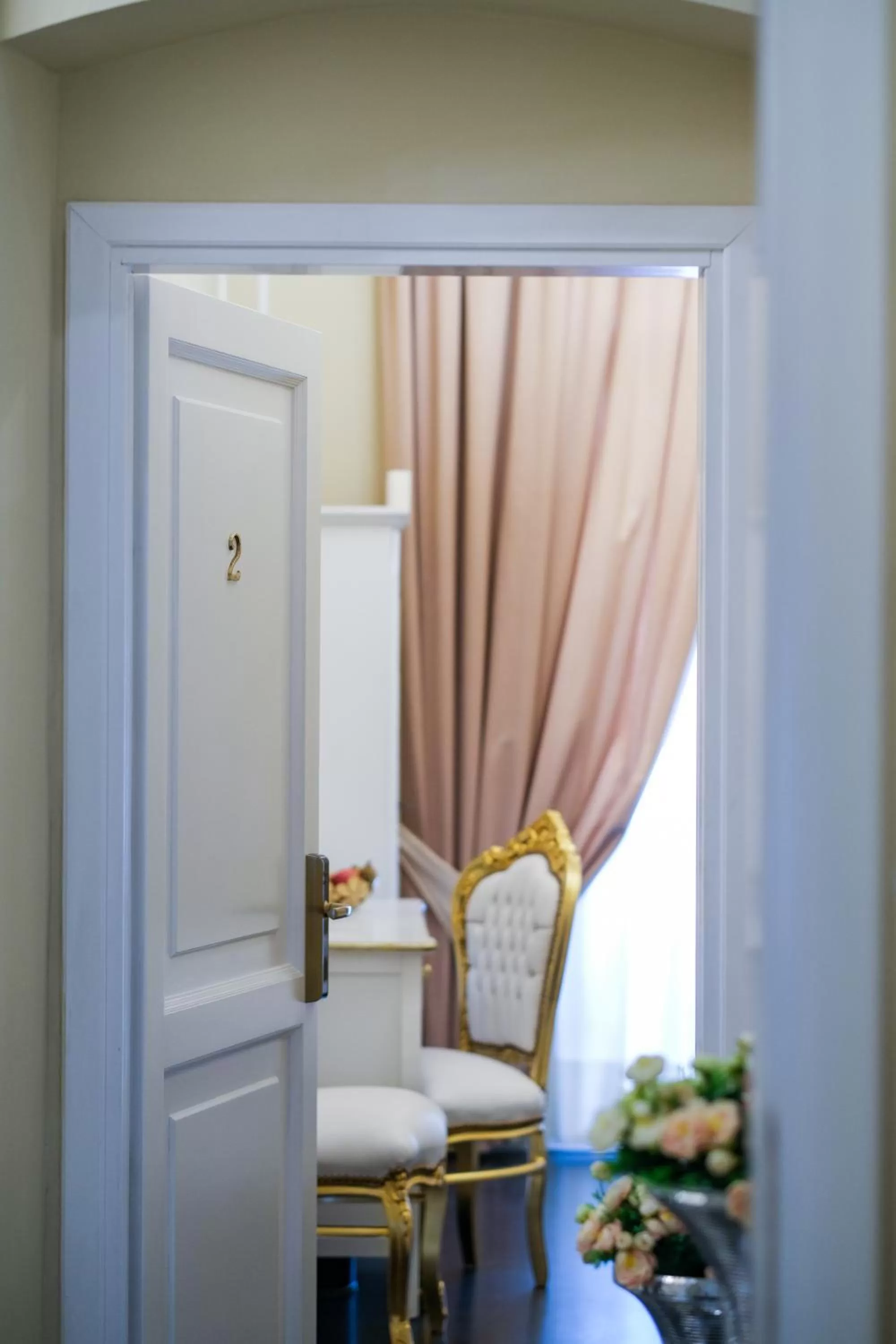 Decorative detail in B&B Kingsman