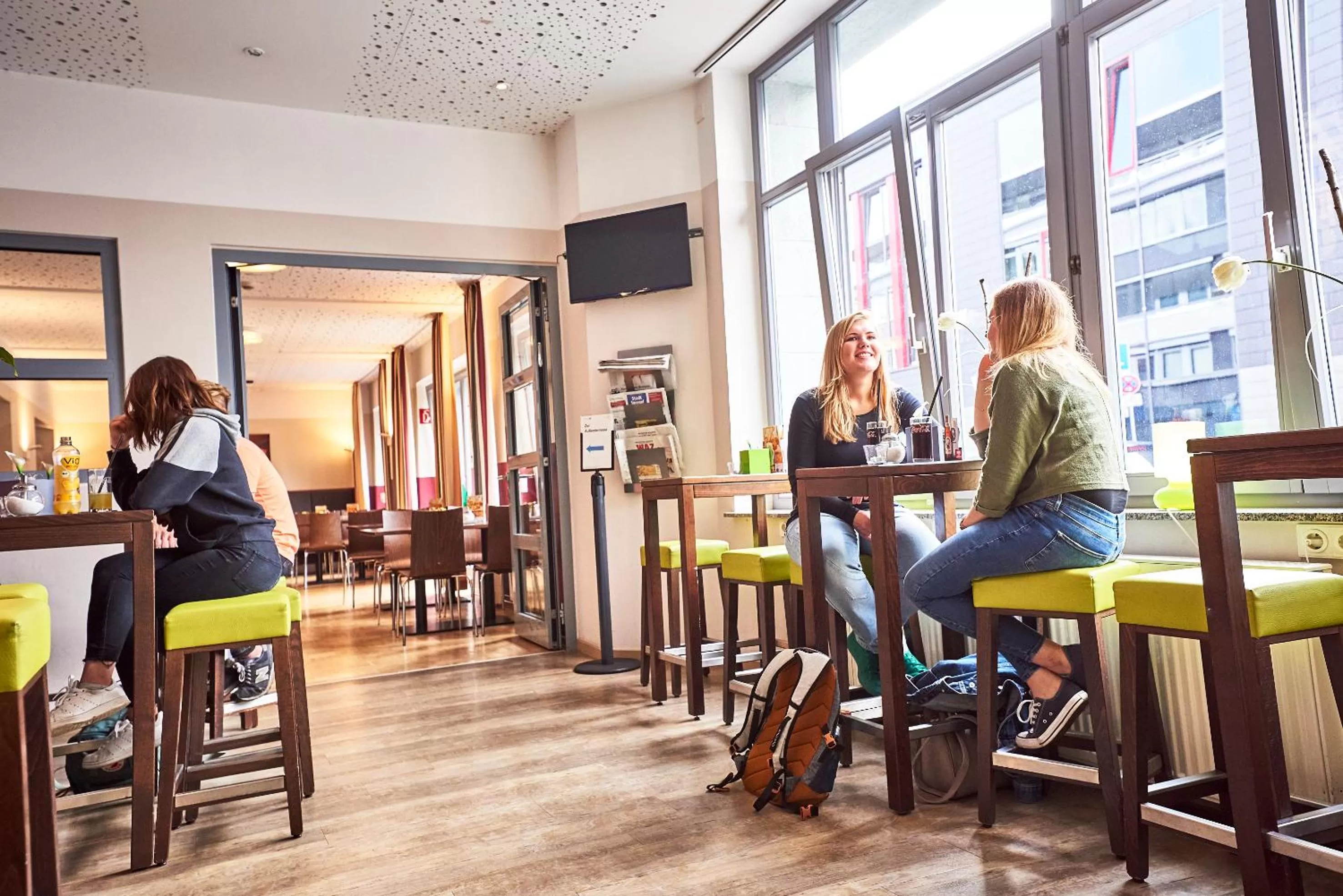 Restaurant/places to eat in DJH-Gästehaus Bermuda3Eck