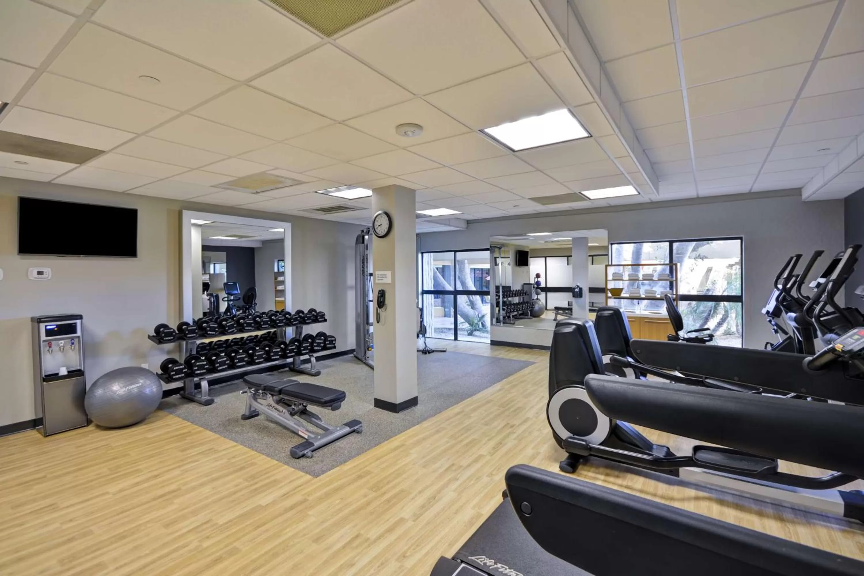 Fitness centre/facilities in DoubleTree by Hilton Phoenix North
