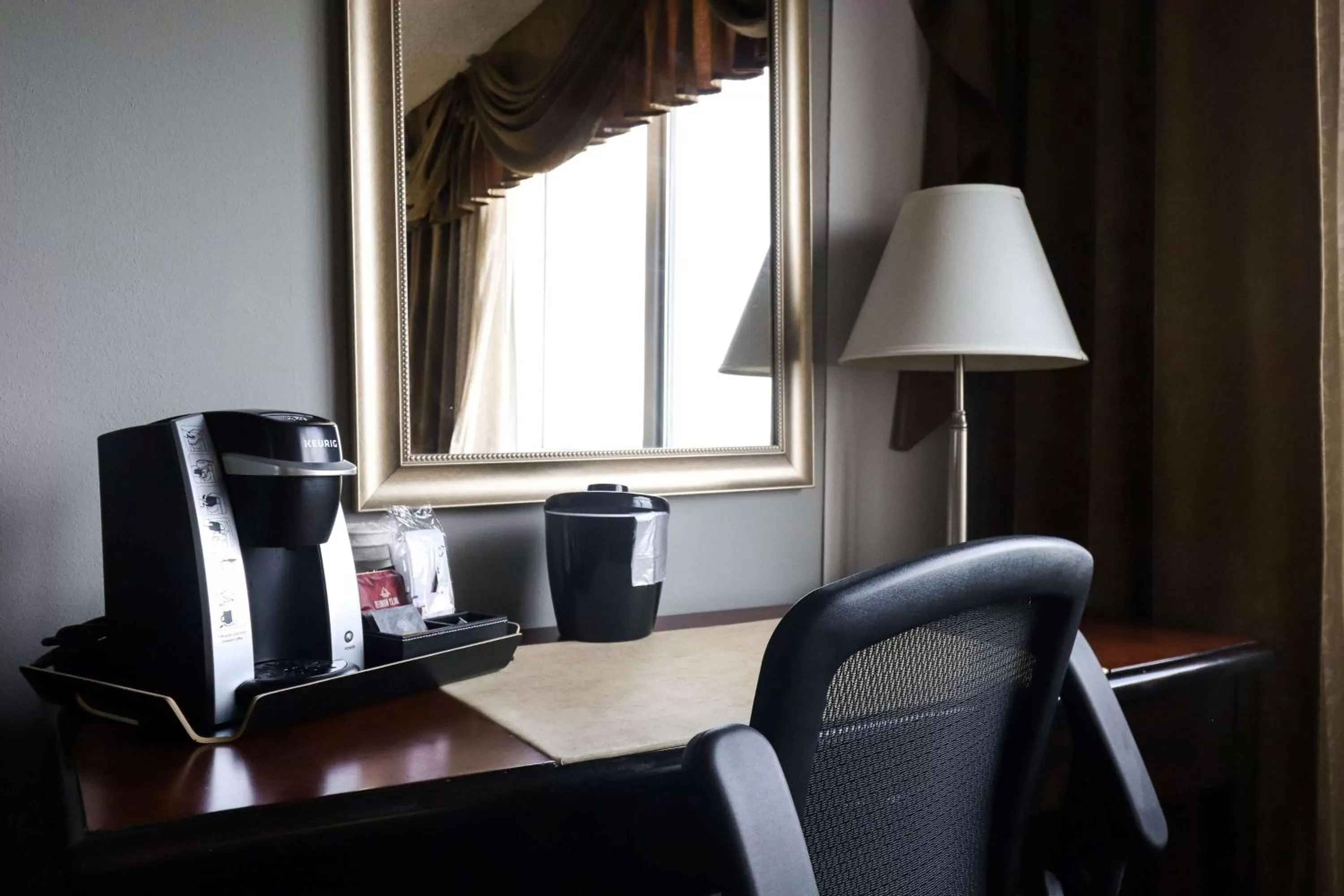 Photo of the whole room in Wyndham Houston near NRG Park - Medical Center