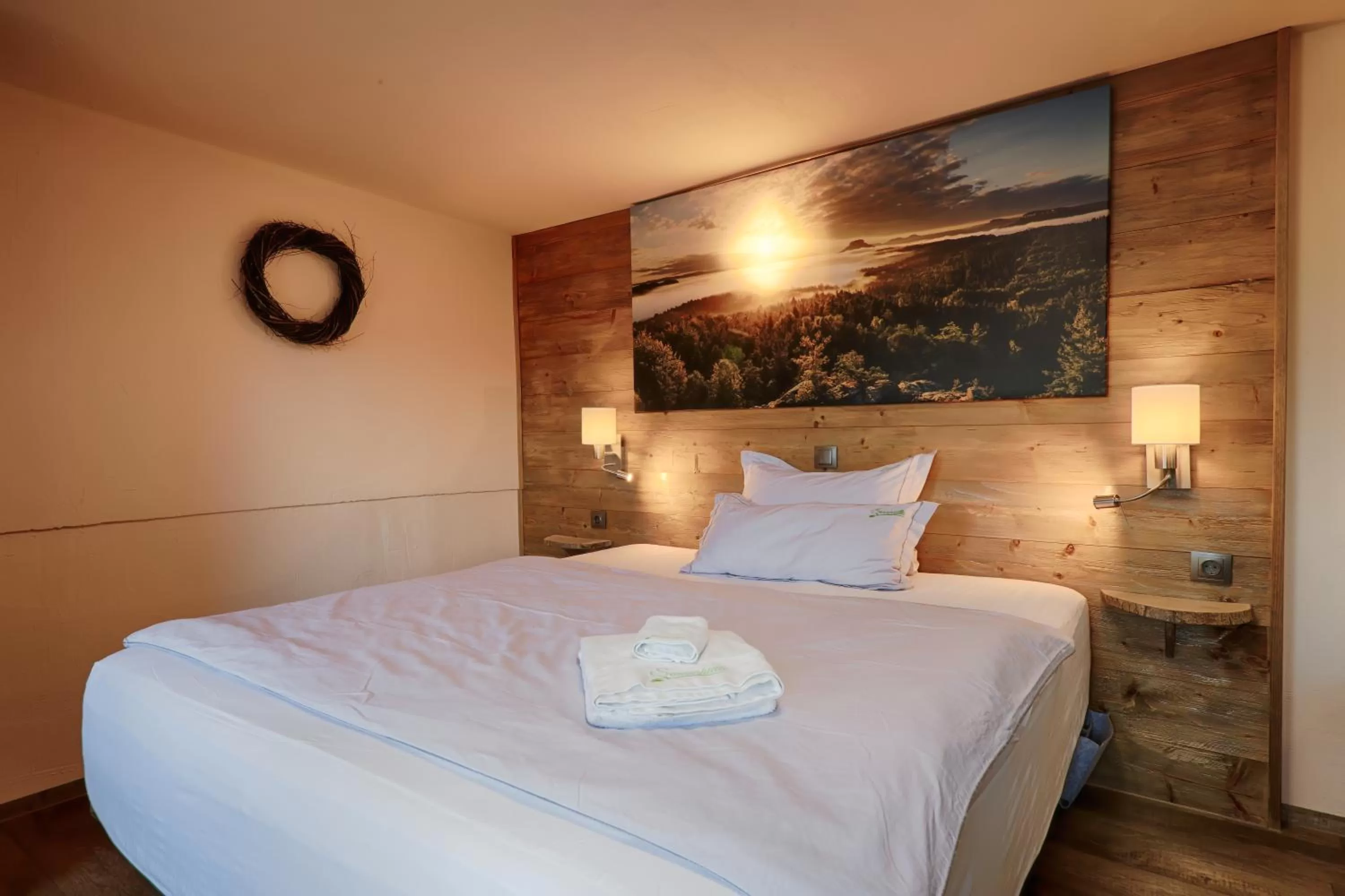 Bed in Sennerhütte Landhotel