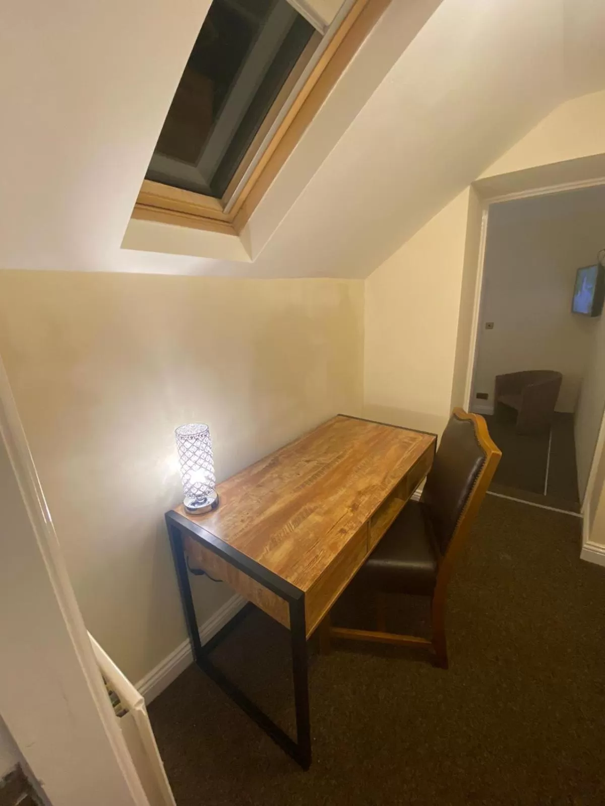 Bedroom in The Redwell Inn