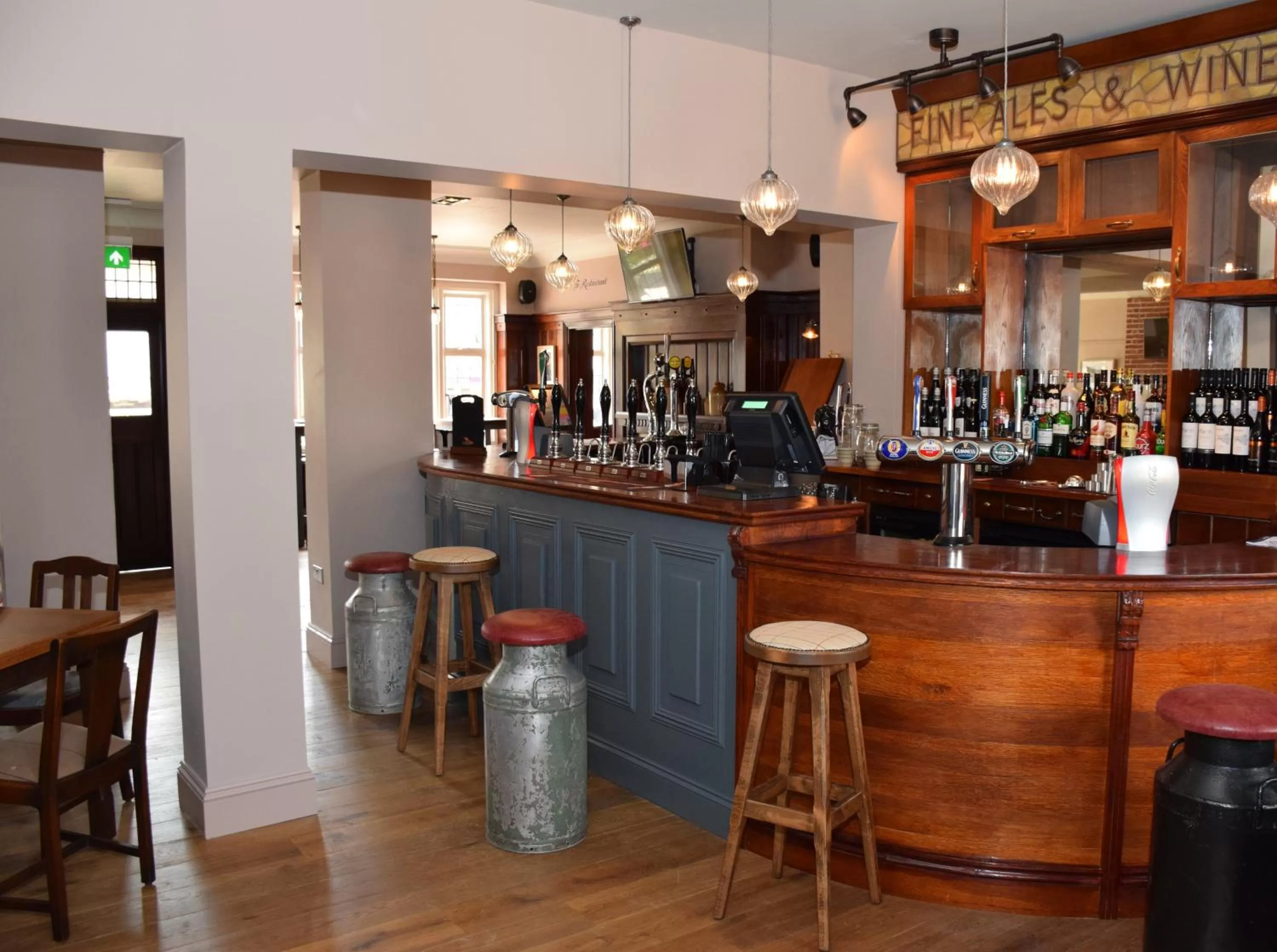 Drinks in The Bath Arms Hotel