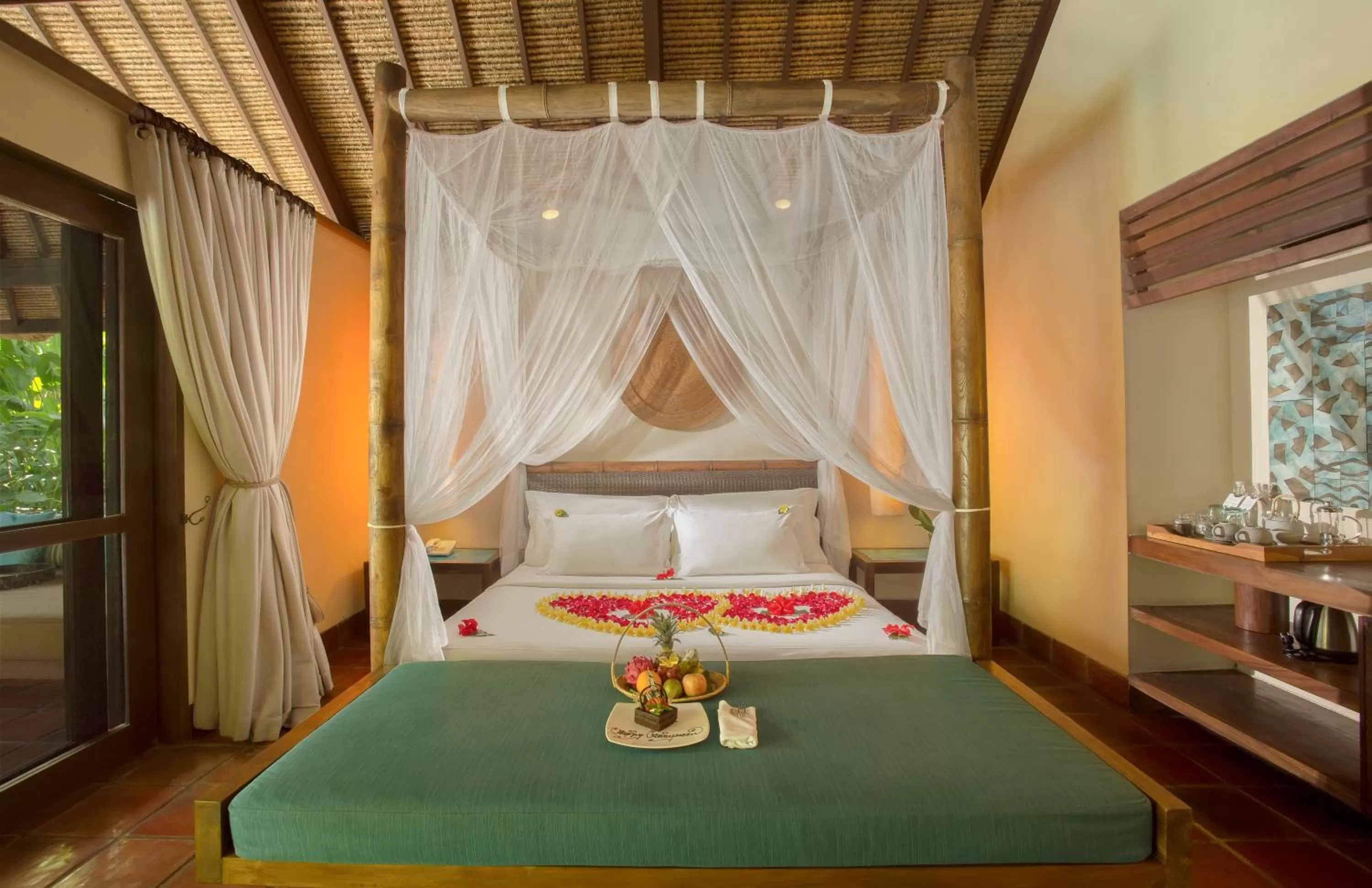 Decorative detail, Bed in Jeeva Klui Resort