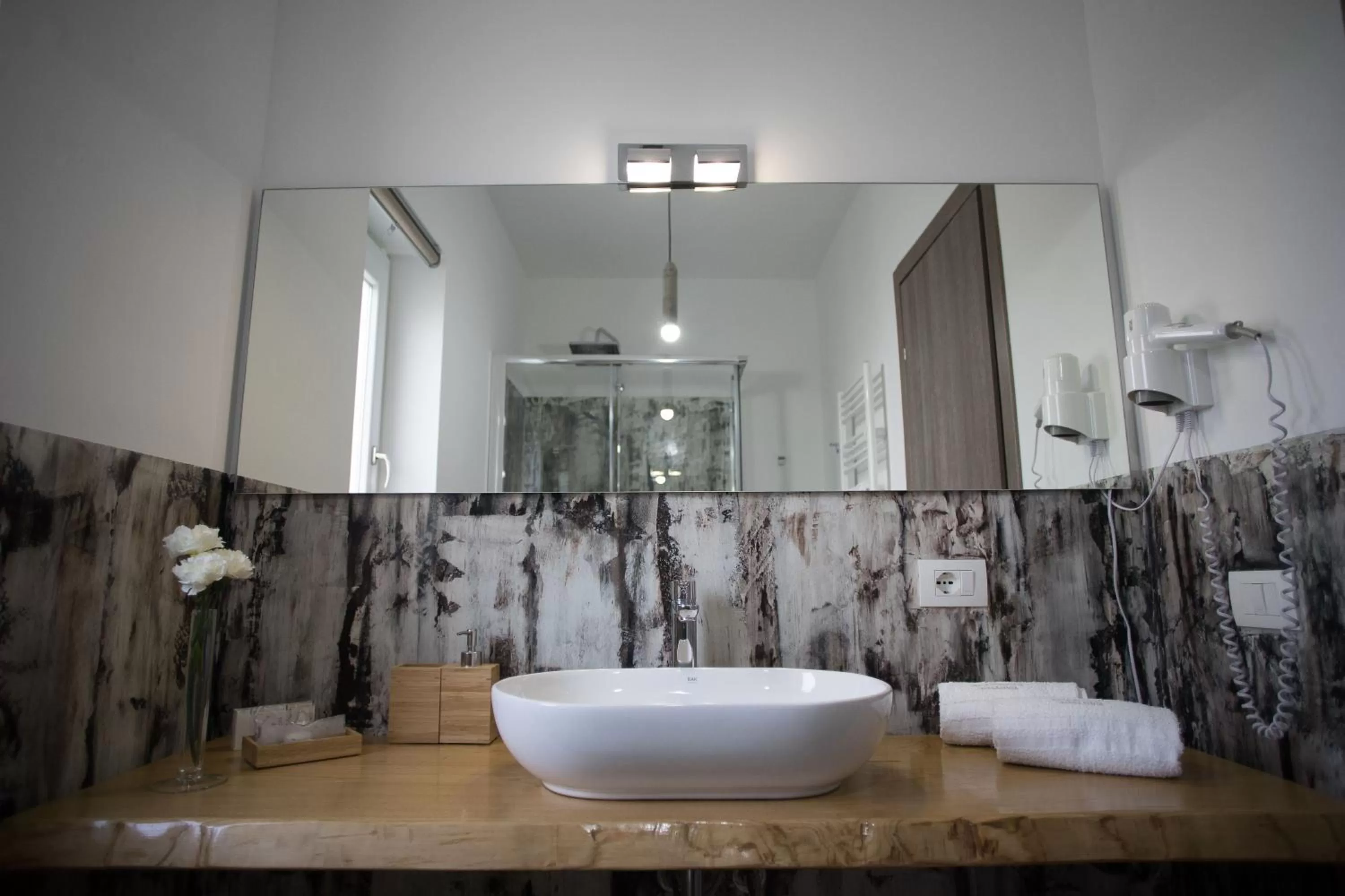 B&B Sorahnia - Design House