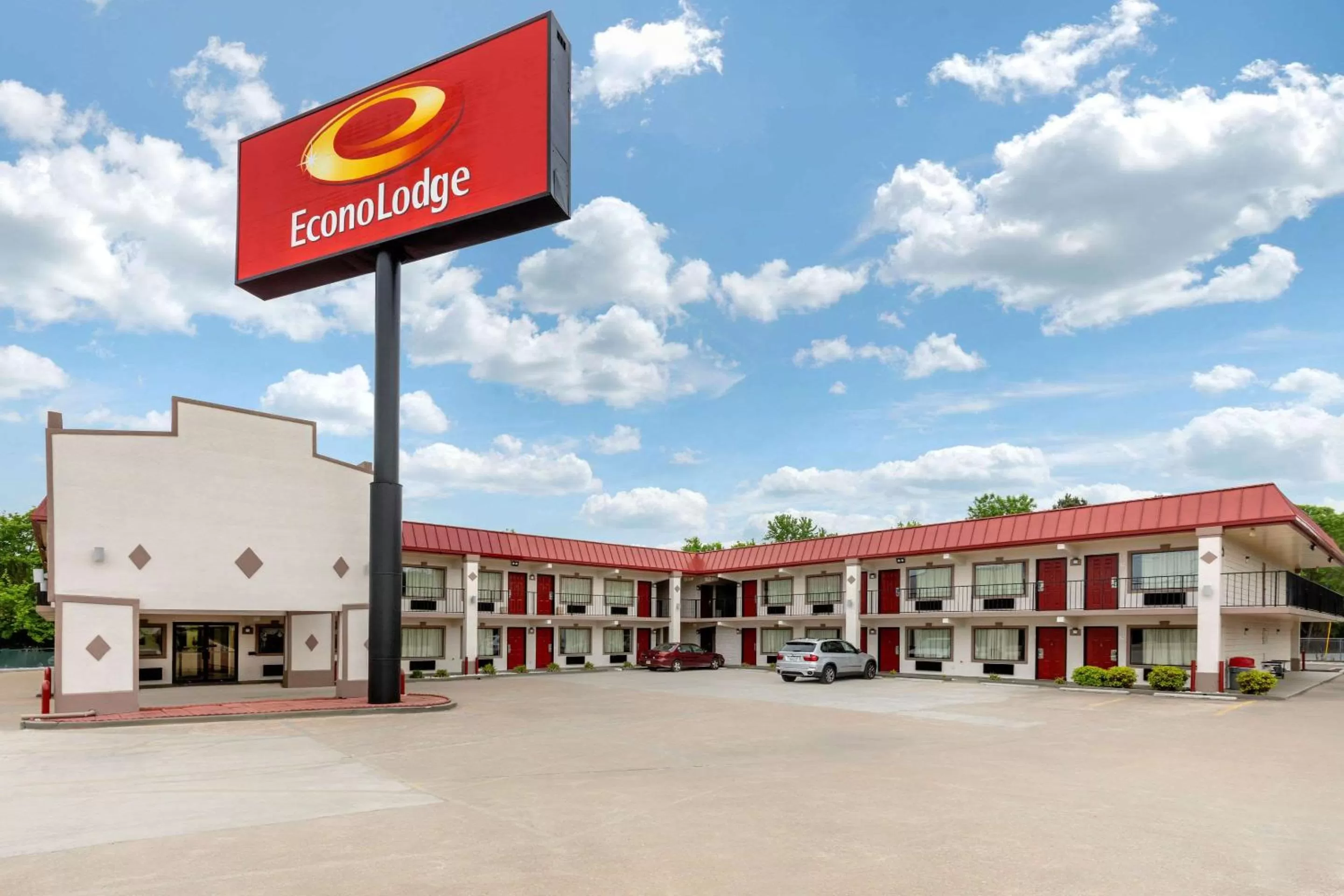 Property building in Econo Lodge Chattanooga Northeast - Ooltewah