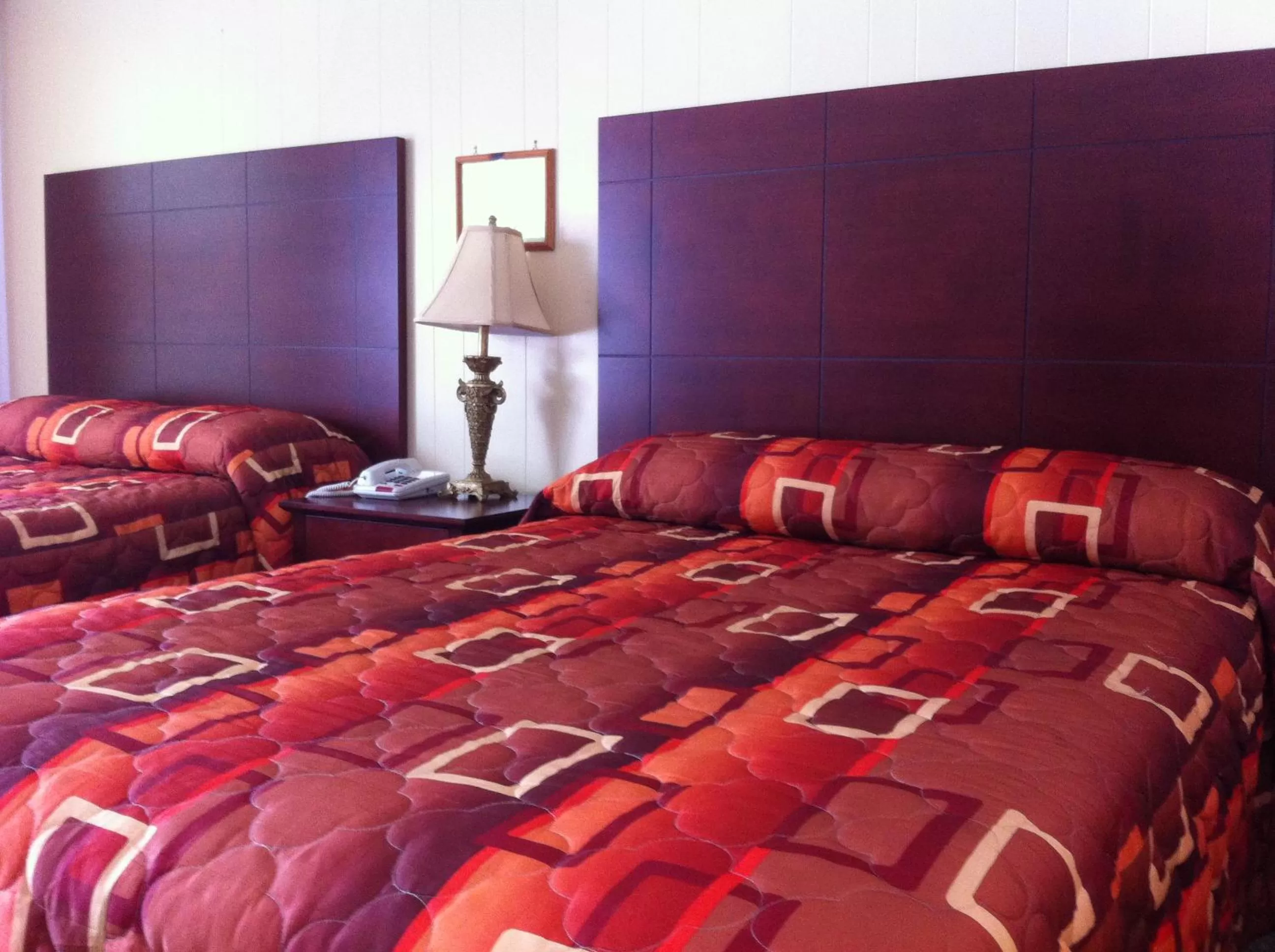 Bed in Deep River Motel