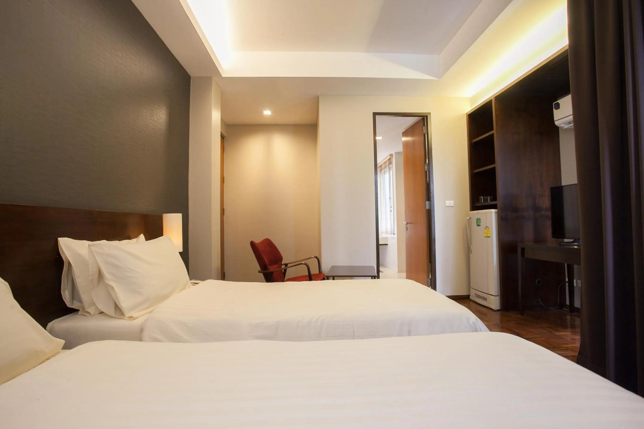 Other, Bed in Baansilom Soi 3