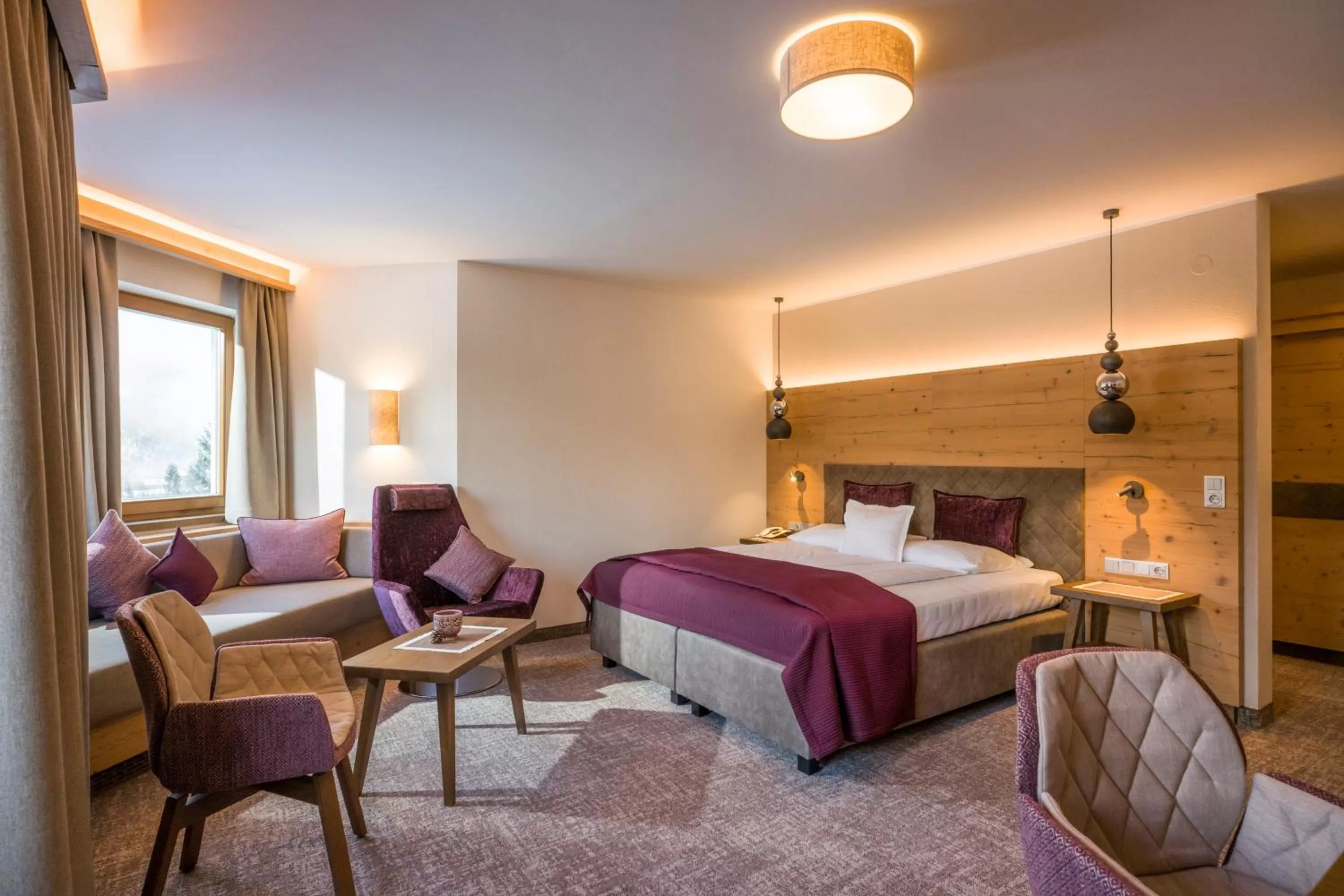 Bedroom, Bed in Hotel Bergkristall