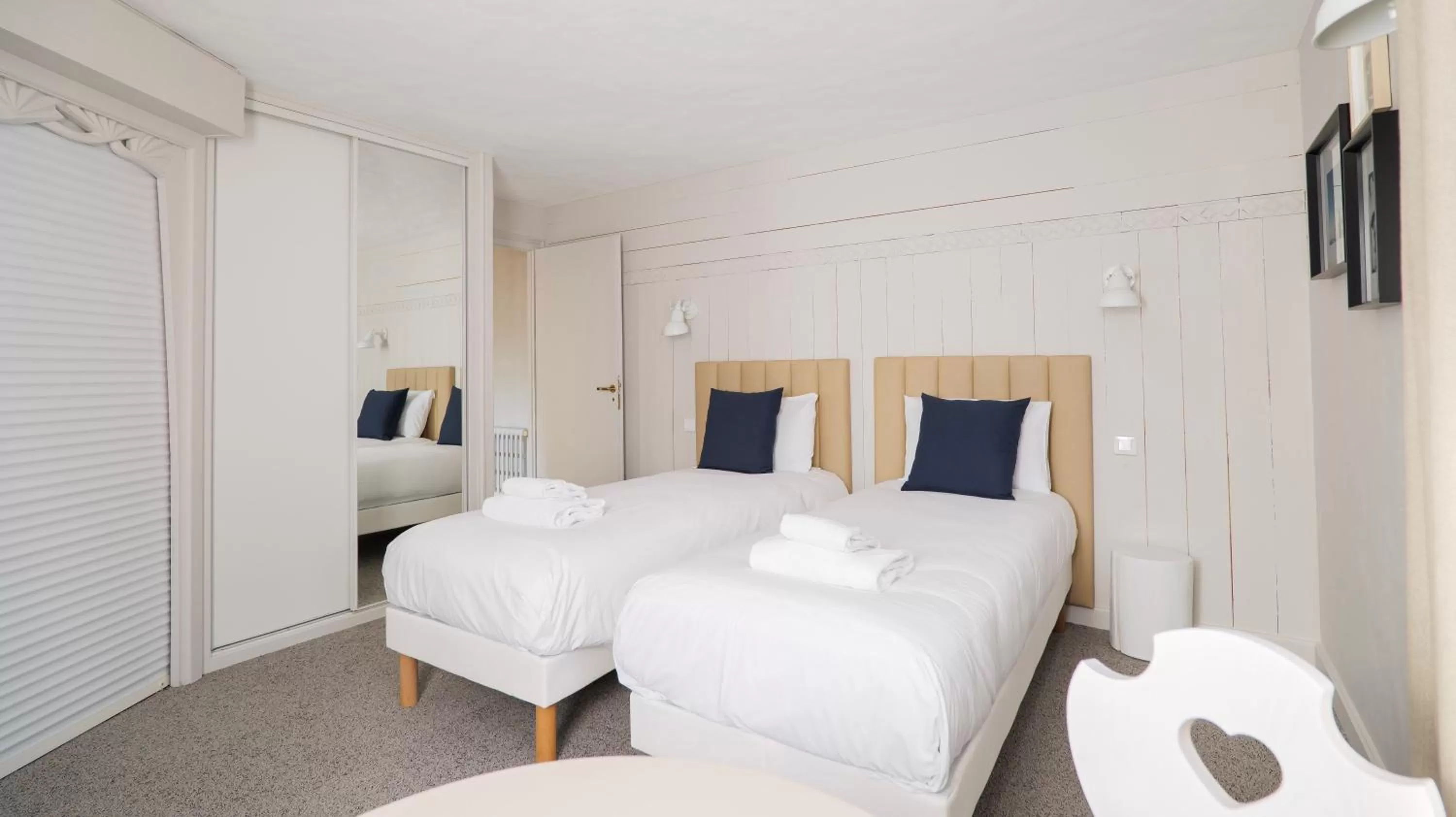 Bed in Hôtel des 2 Gares