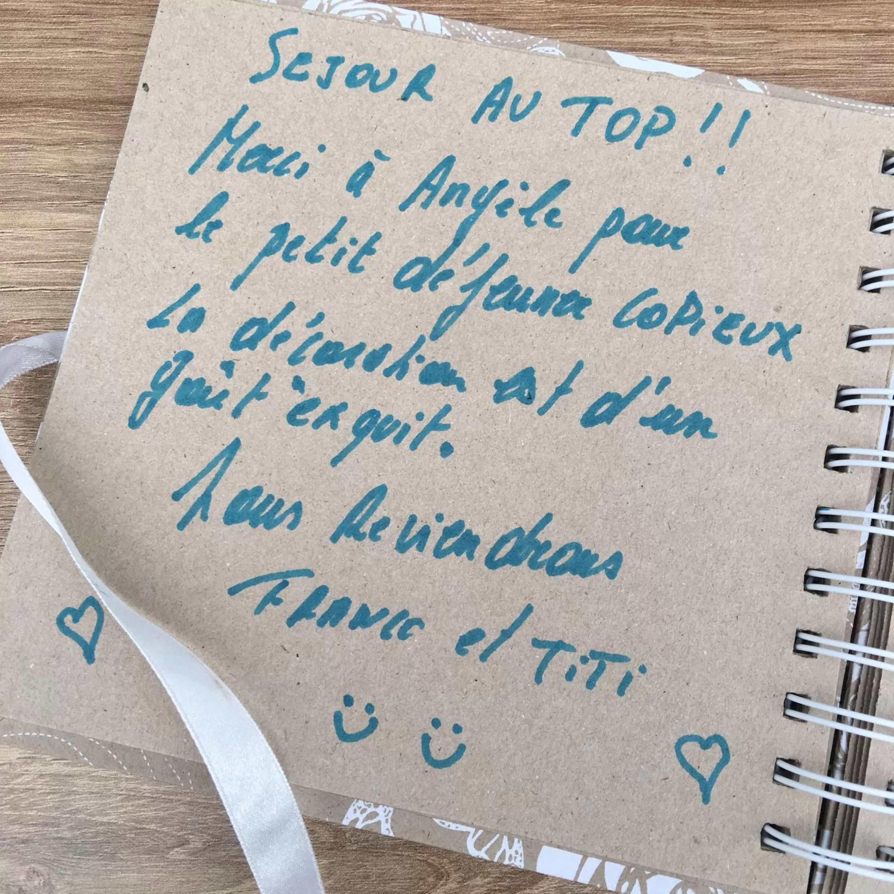 People in Le Nid d'Ange