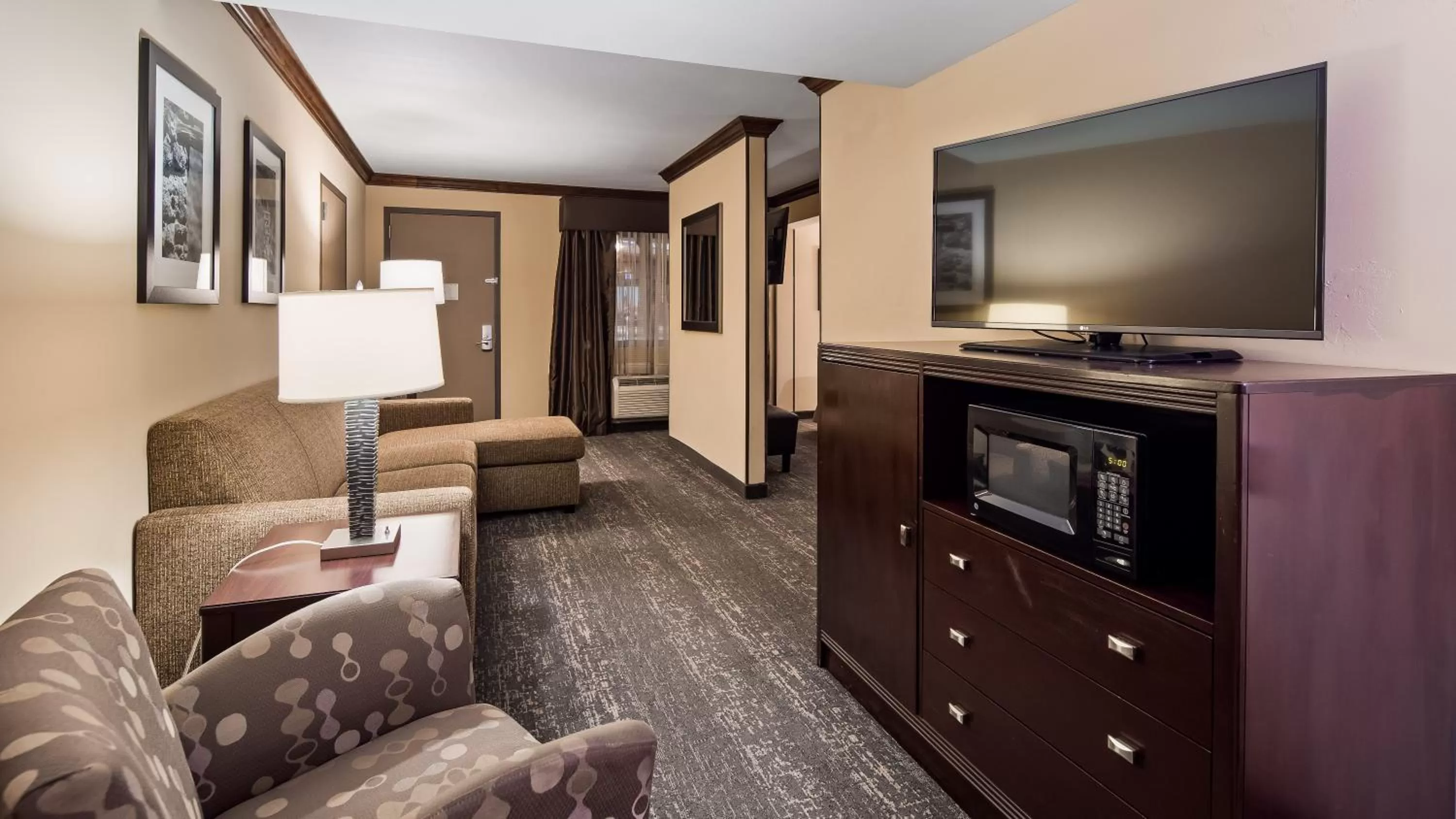 Best Western Plus Raton Hotel