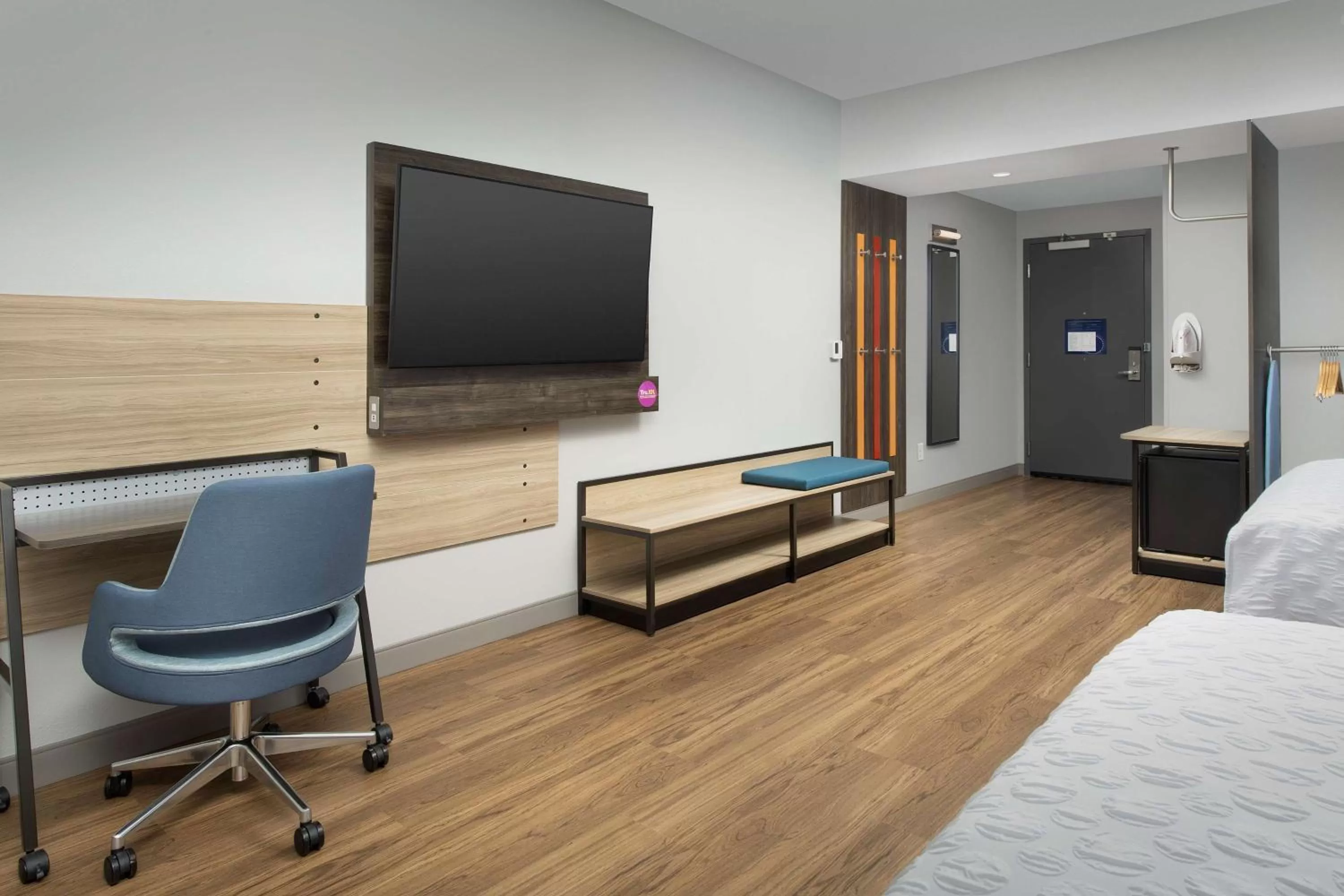 Bedroom, Bed in Tru By Hilton Charlotte Airport Lake Pointe