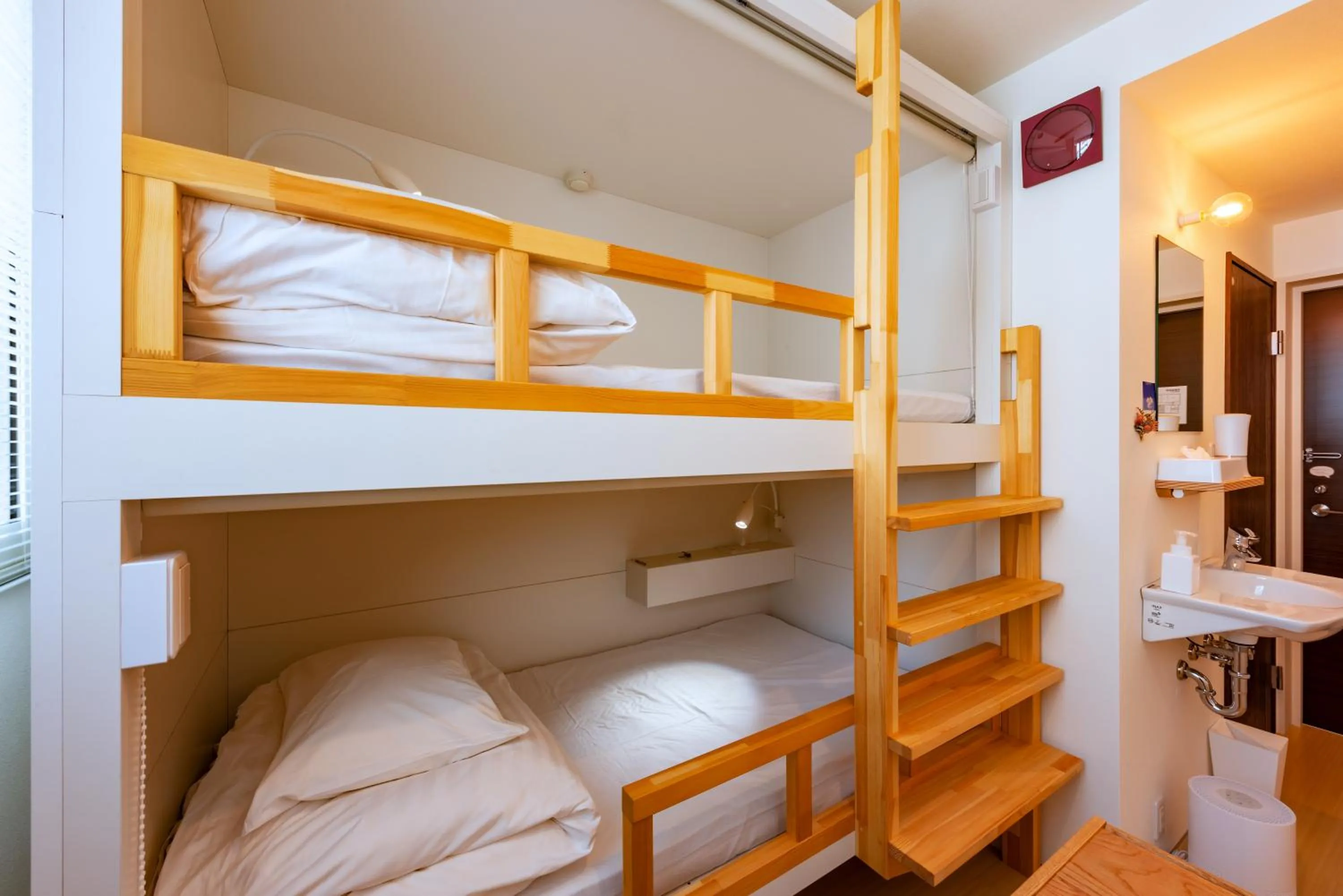 Bed in plat hostel keikyu sapporo sky