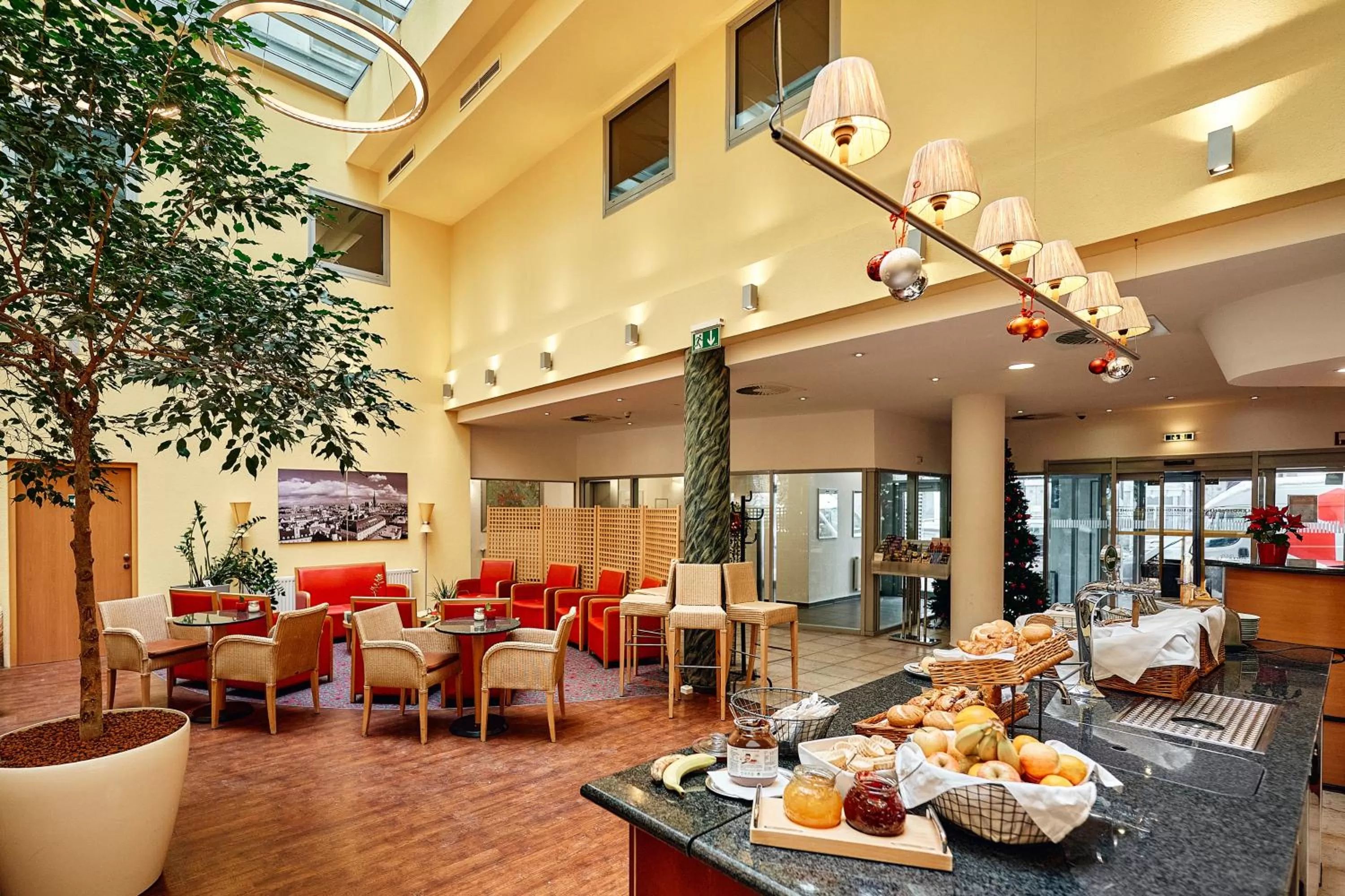 Breakfast in ibis Wien City