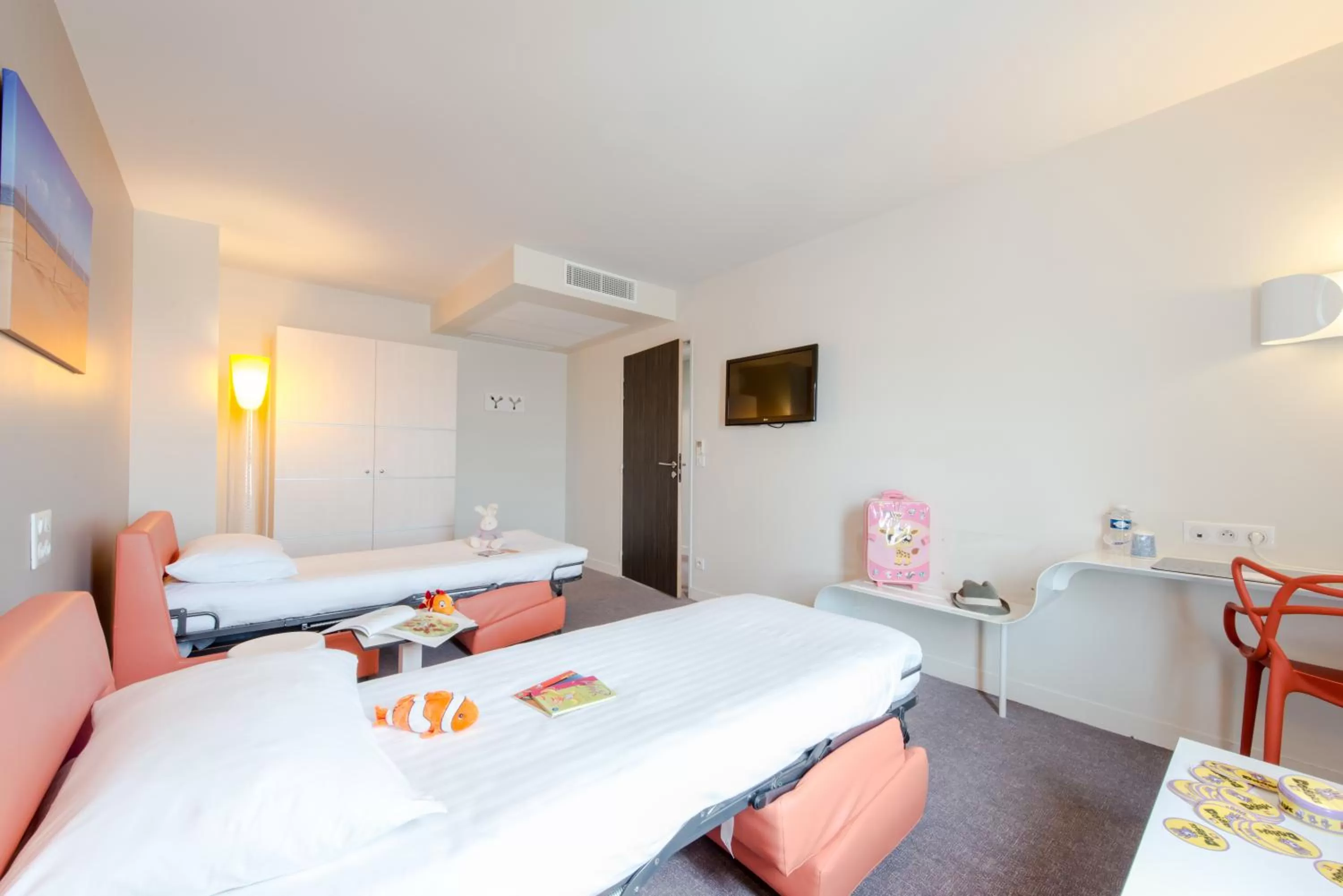Bed in ibis Styles La Rochelle Centre les Minimes