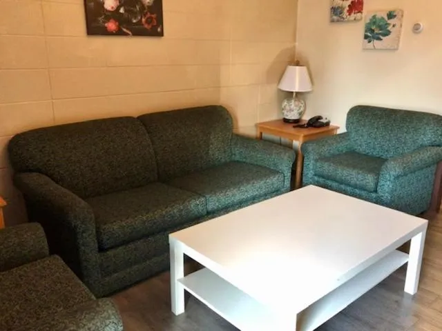 Thriftlodge Edmonton