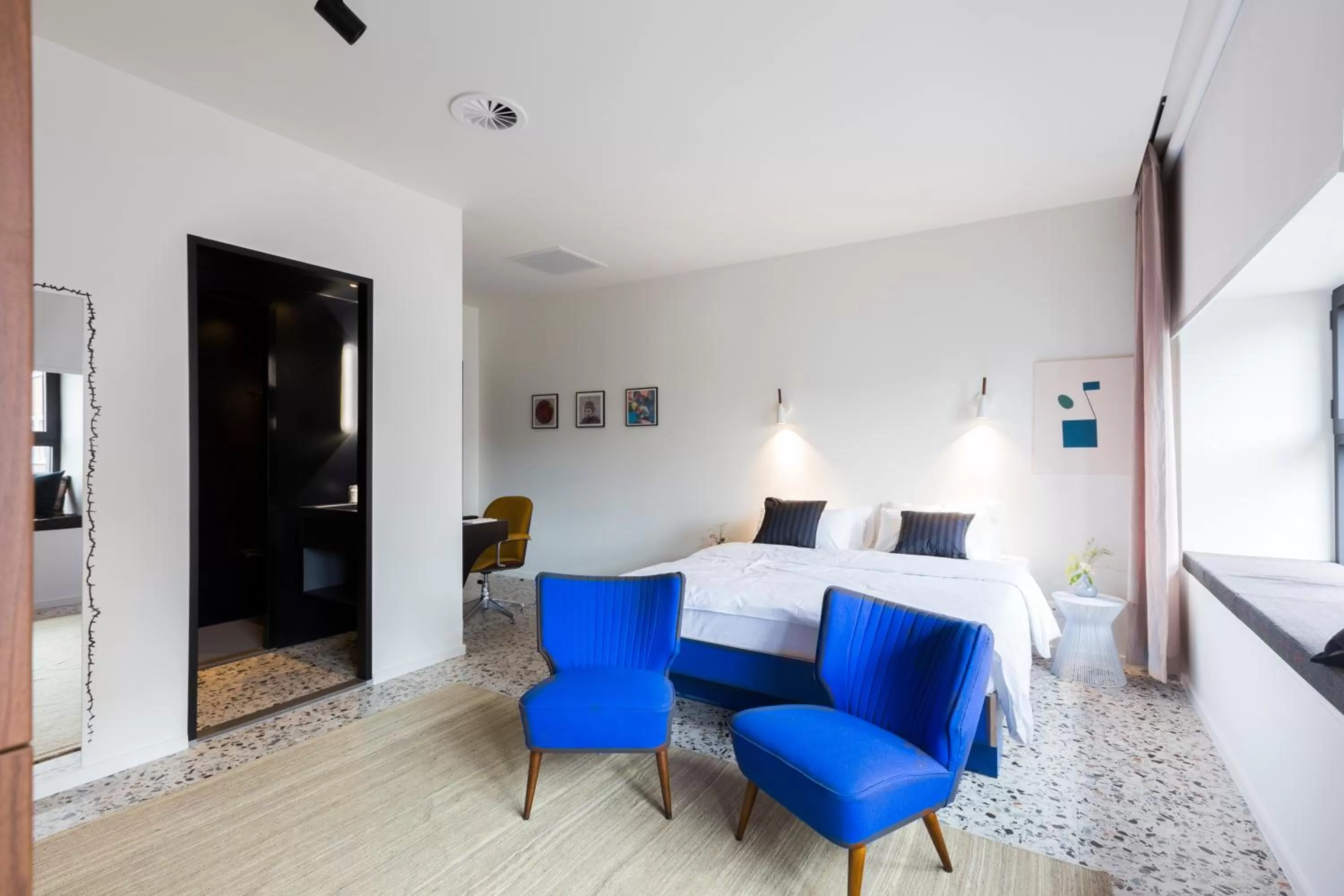 Seating area in YUST Antwerp