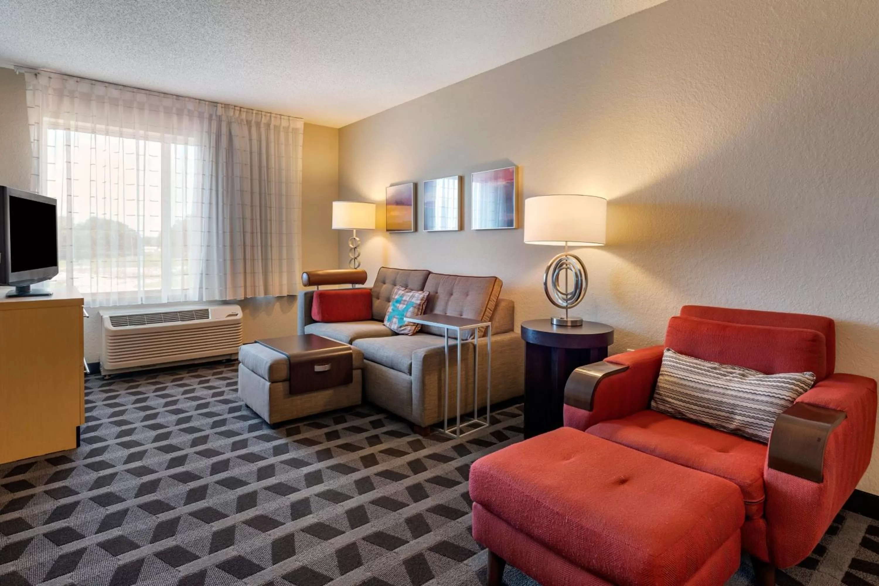 Living room in TownePlace Suites by Marriott Vincennes