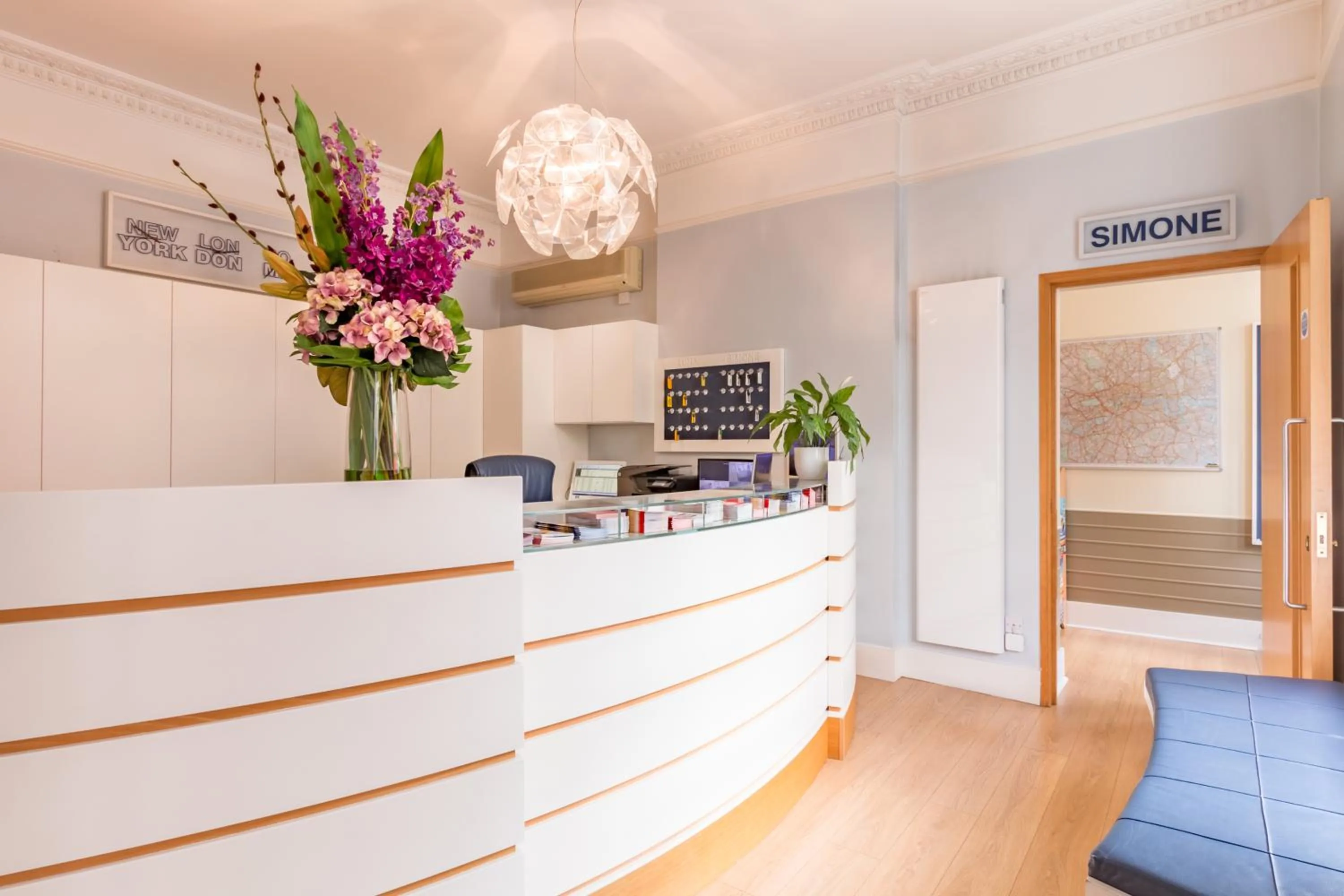 Lobby or reception in Luna And Simone Hotel