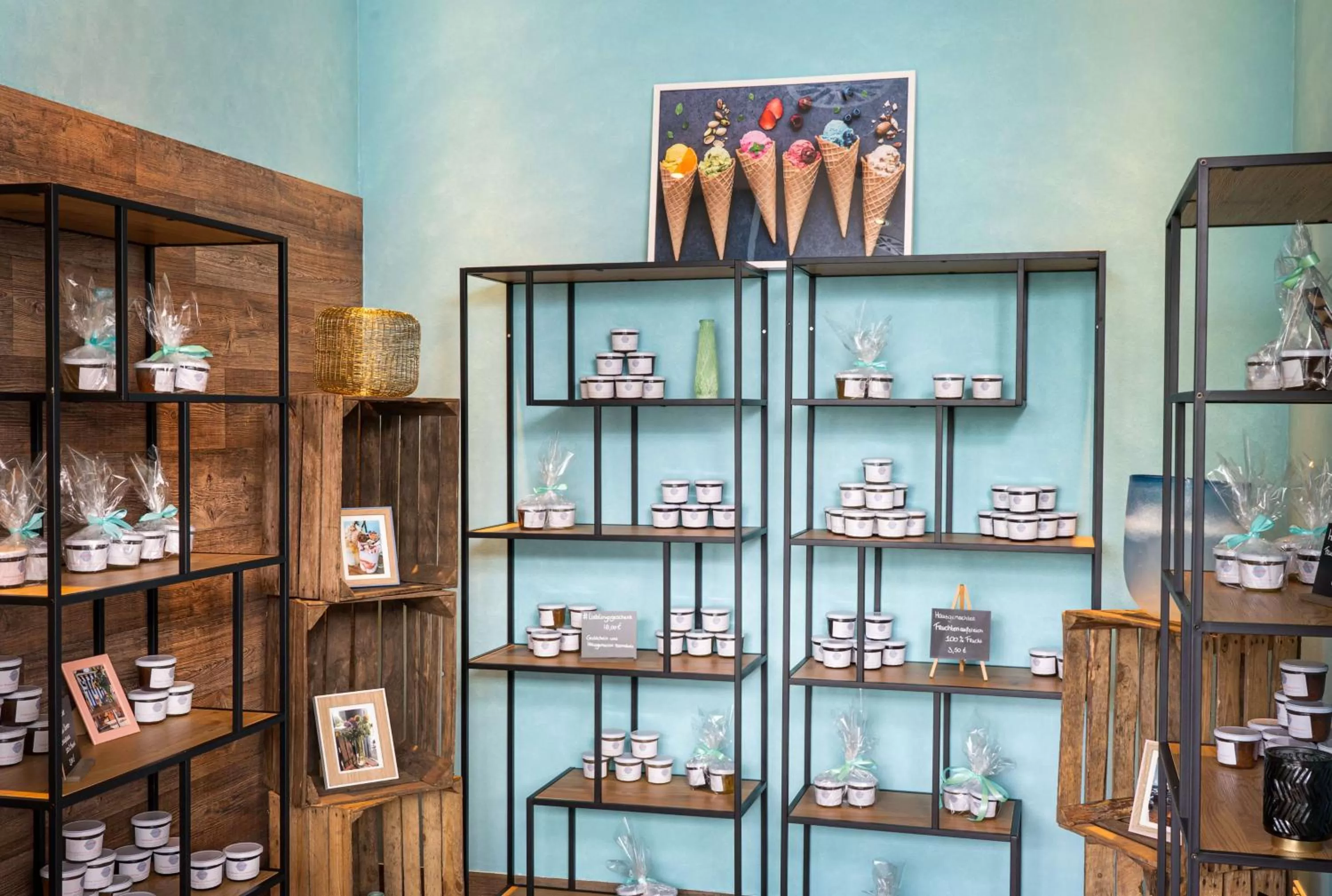 Restaurant/places to eat in elaya hotel kleve