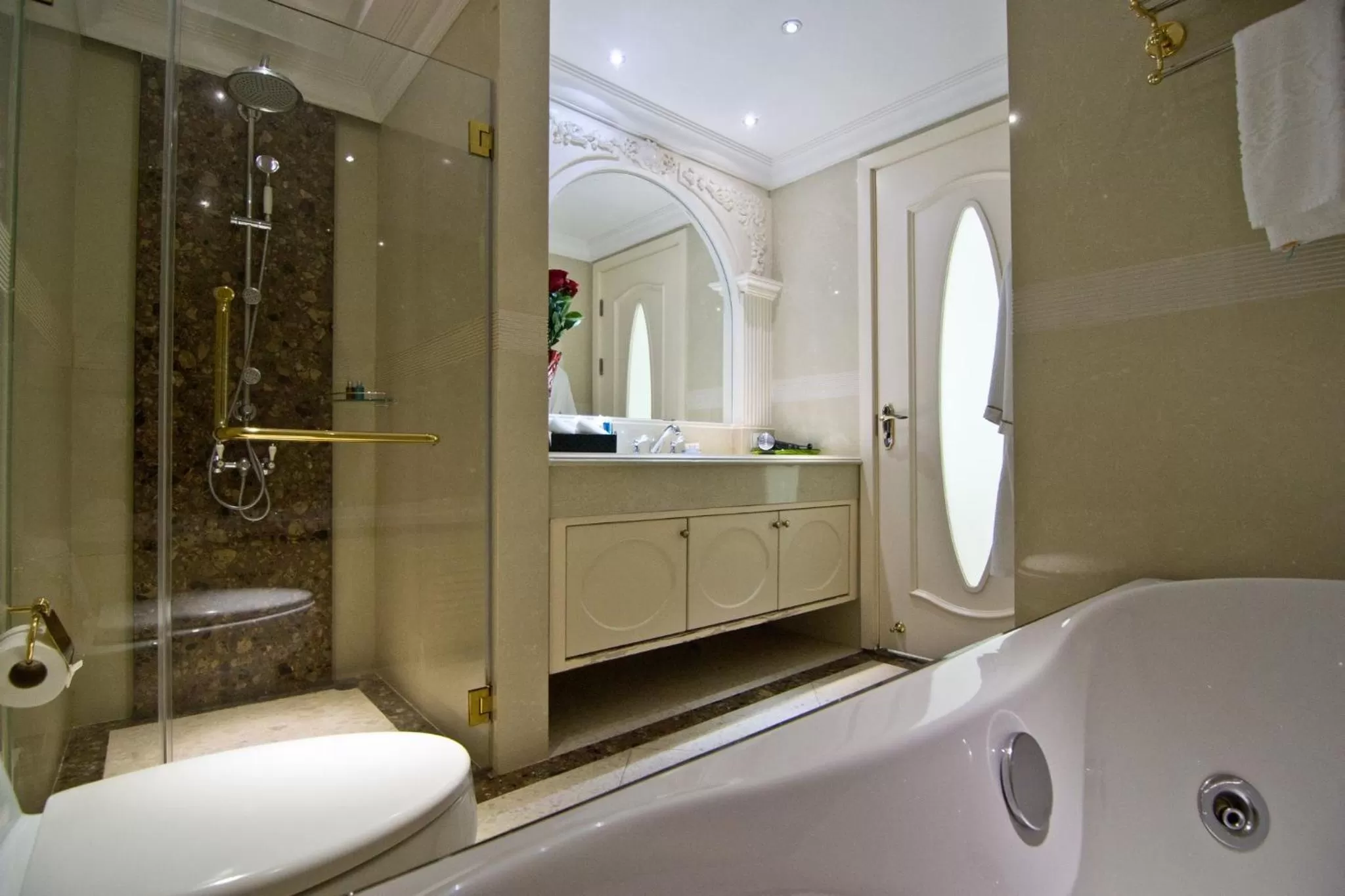 Bathroom in LK The Empress