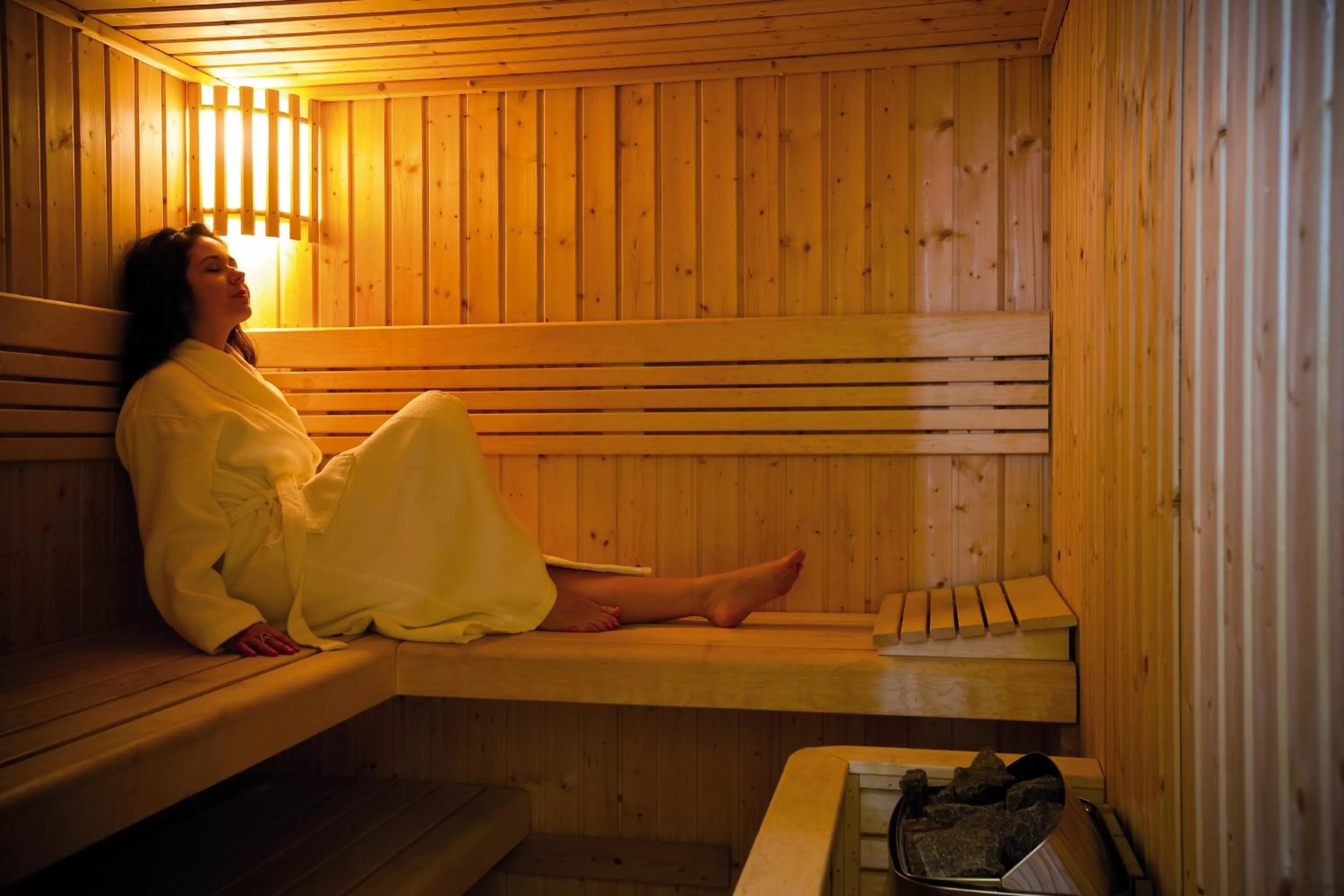 Spa and wellness centre/facilities in Mövenpick Hotel Jumeirah Beach