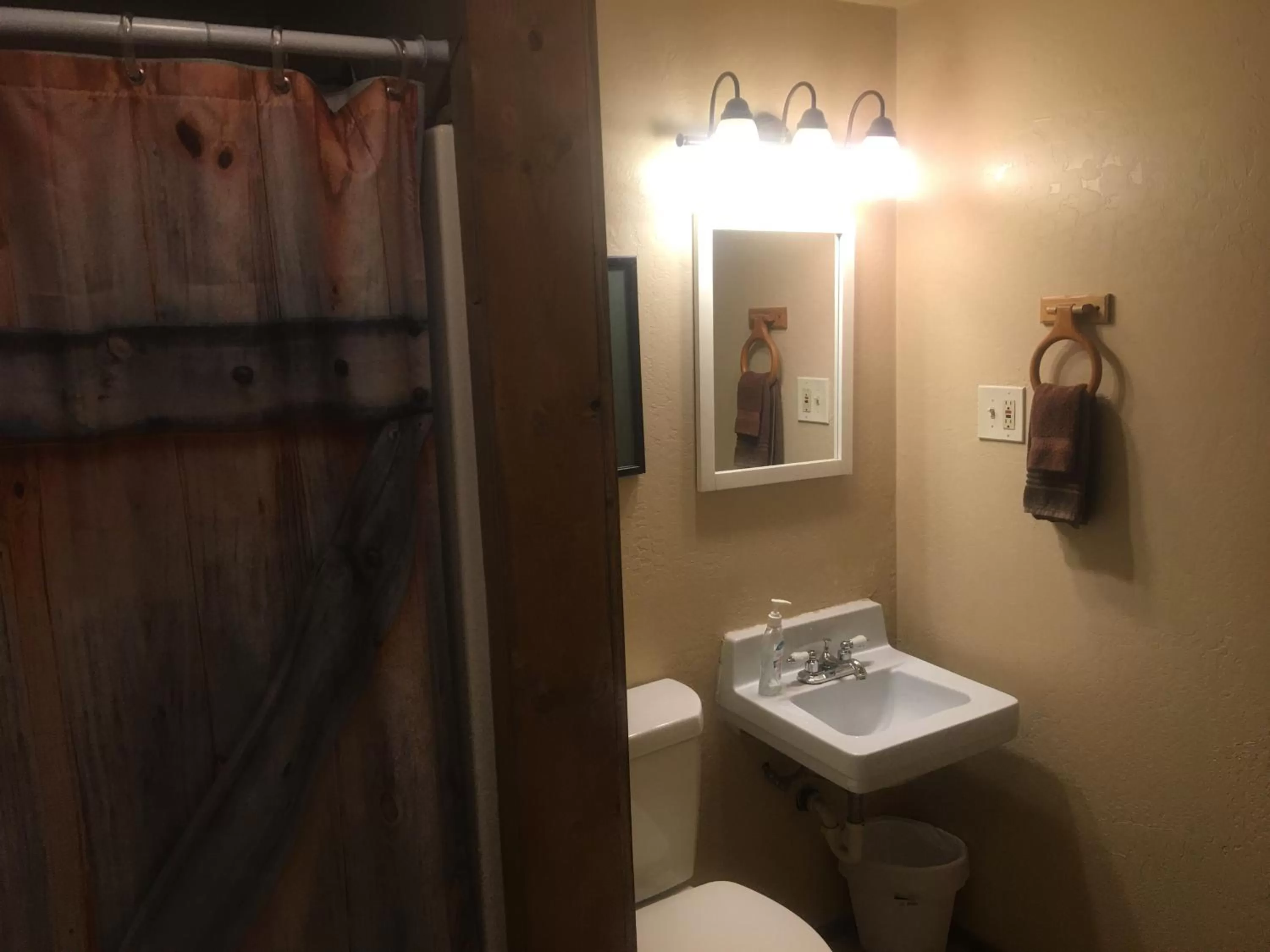 Rainbows End Fishing Resort