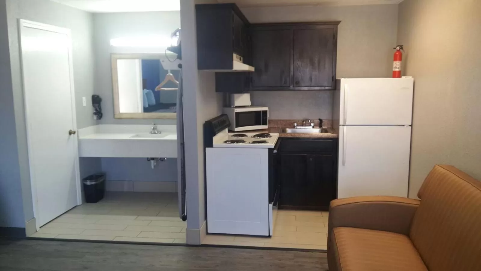 Bathroom in Paris Inn and Suites