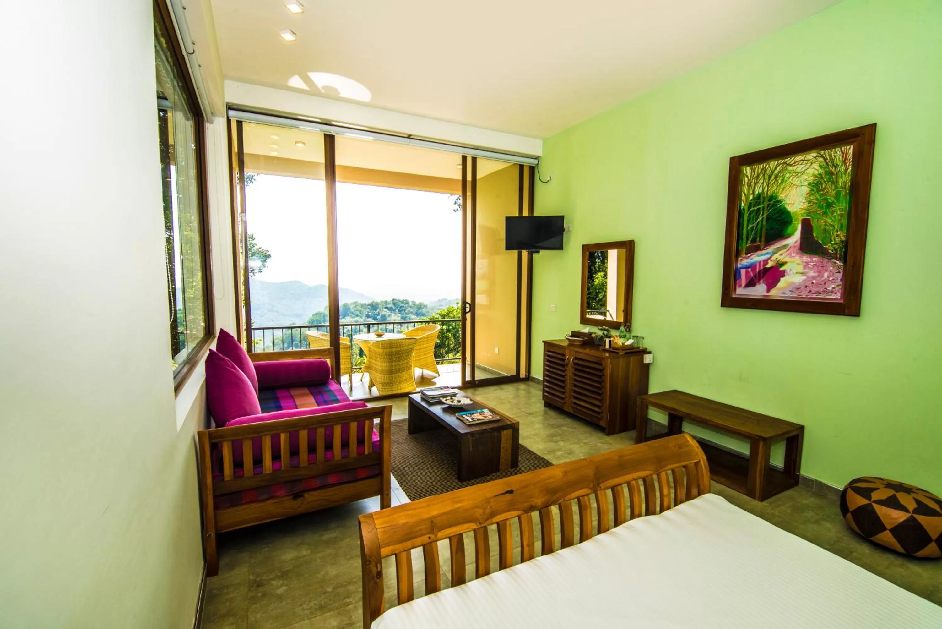 Living room, Bed in Ella Planters Bungalow