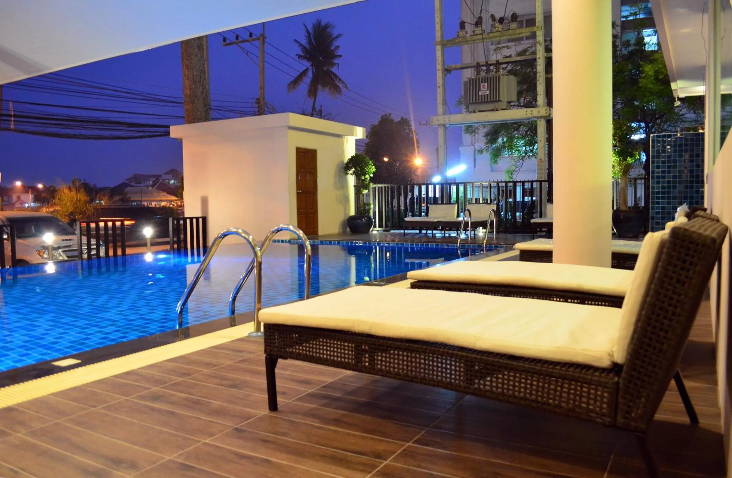 Swimming pool in Tevan Jomtien Pattaya