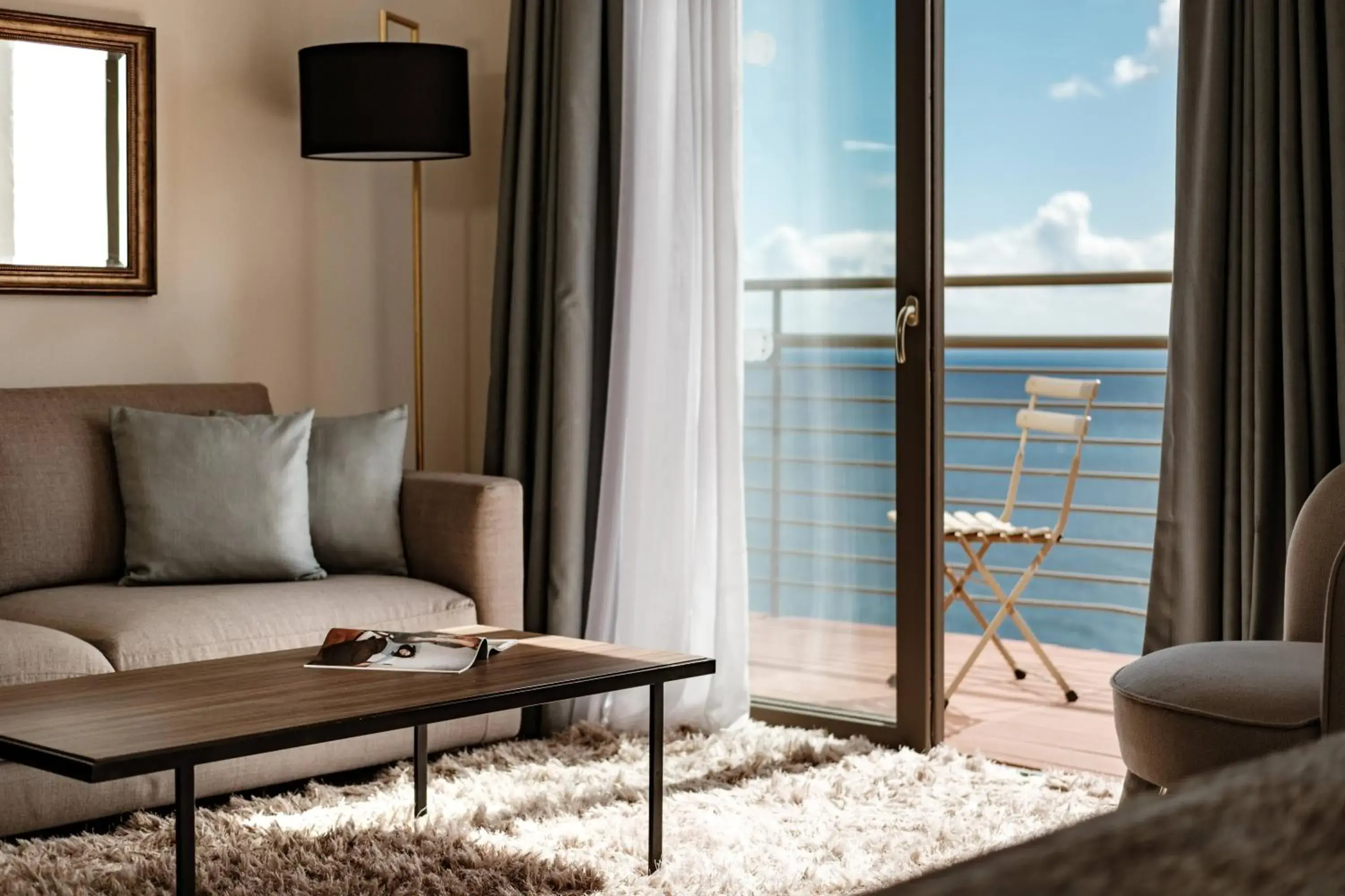 Premium Suite with Sea View in 1926 Le Soleil Hotel & Spa Premium Suite with Sea View in 1926 Le Soleil Hotel & Spa