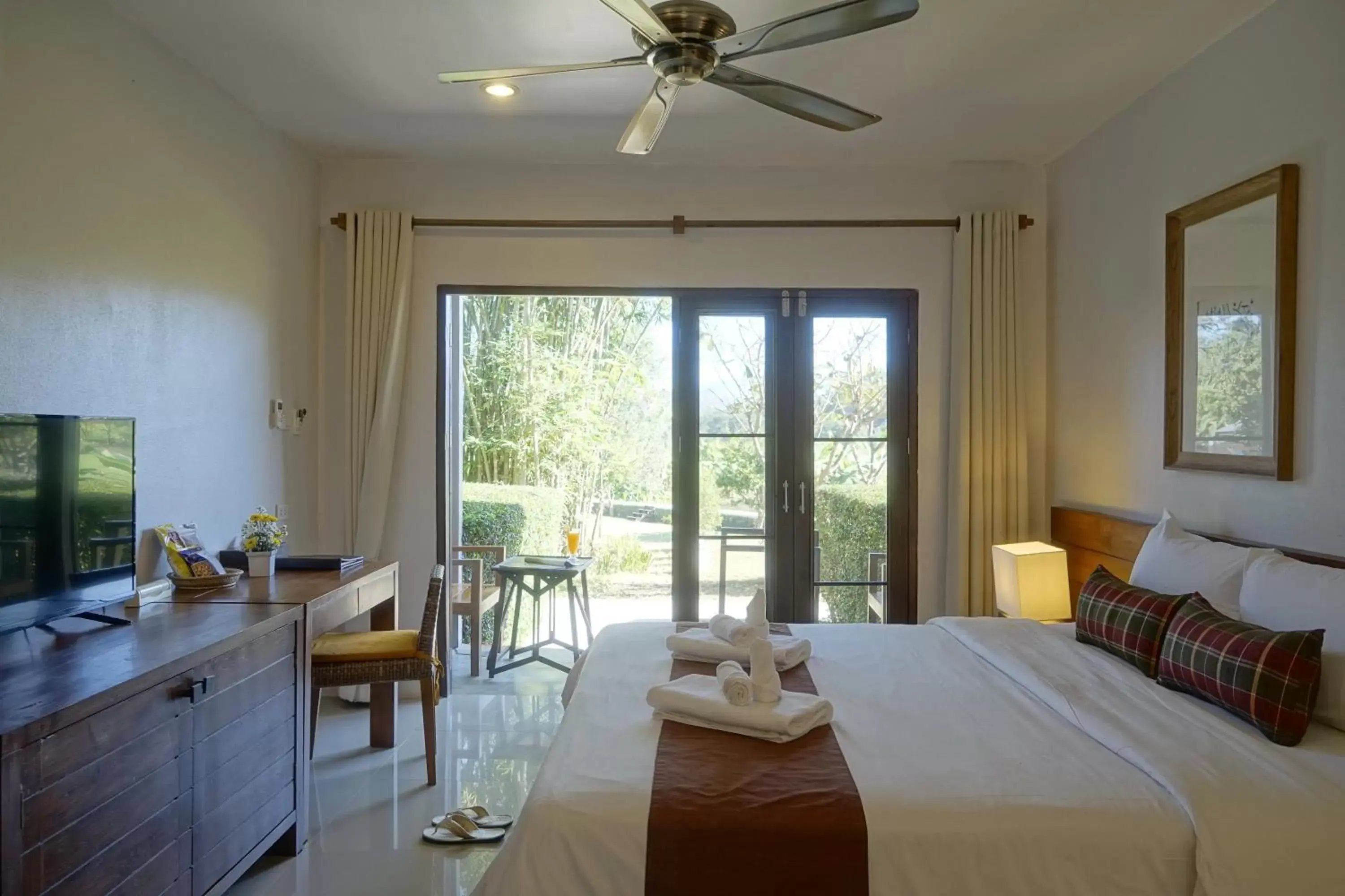 Superior Double Room in Yoma Hotel, Pai Superior Double Room in Yoma Hotel, Pai