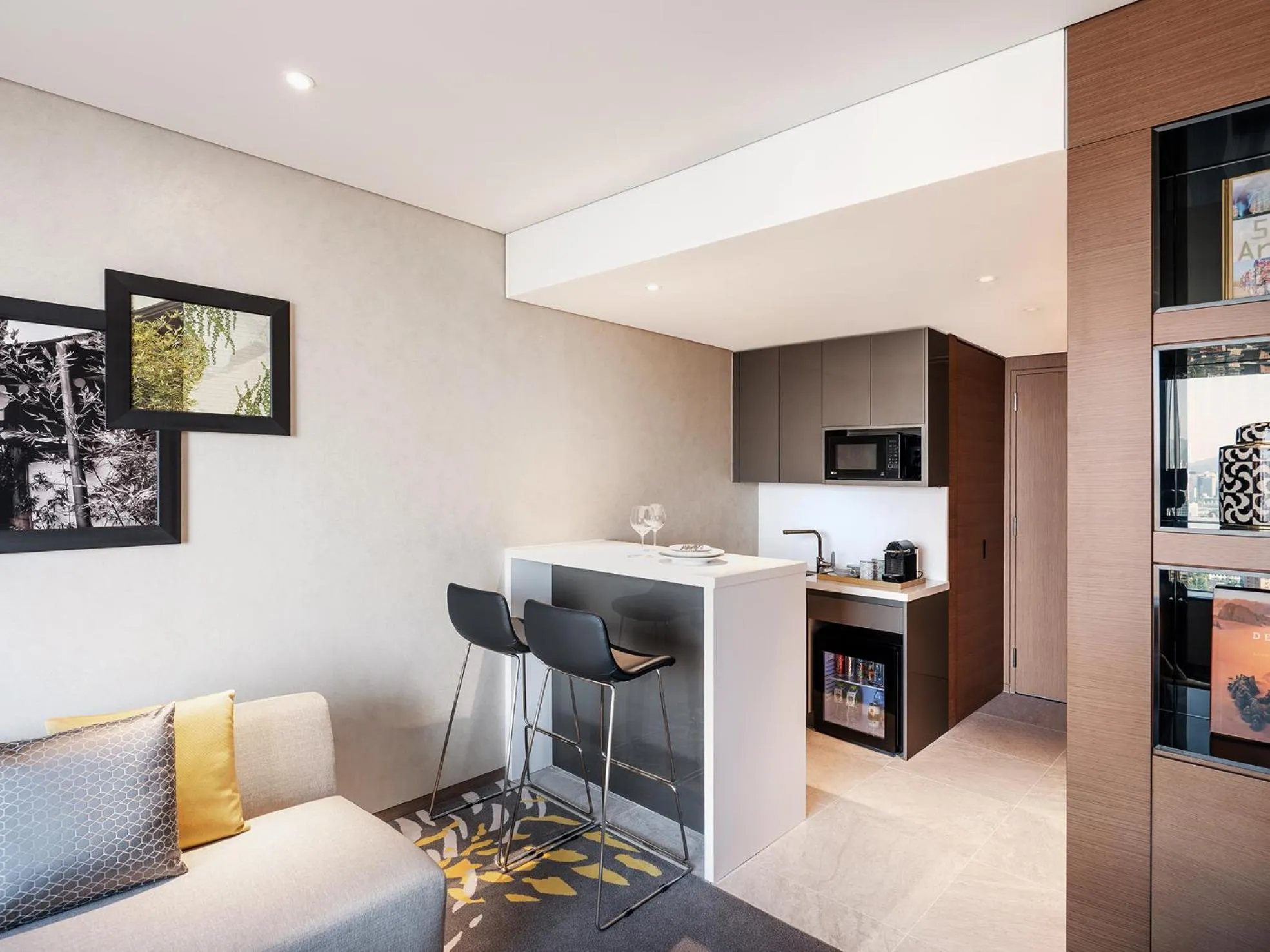 Kitchen or kitchenette in Novotel Suites Ambassador Seoul Yongsan