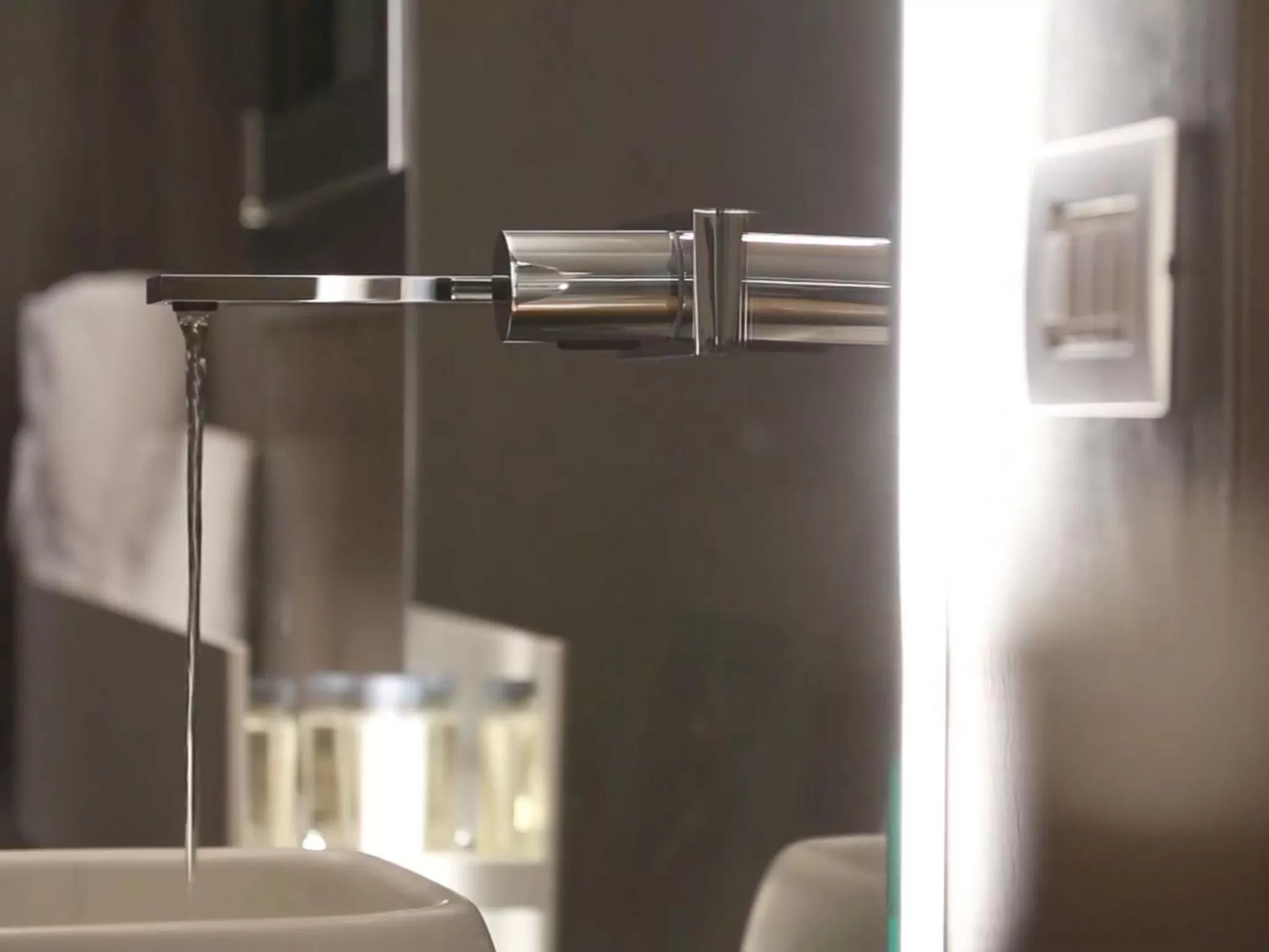 Toilet in Locanda Black and White Sondrio