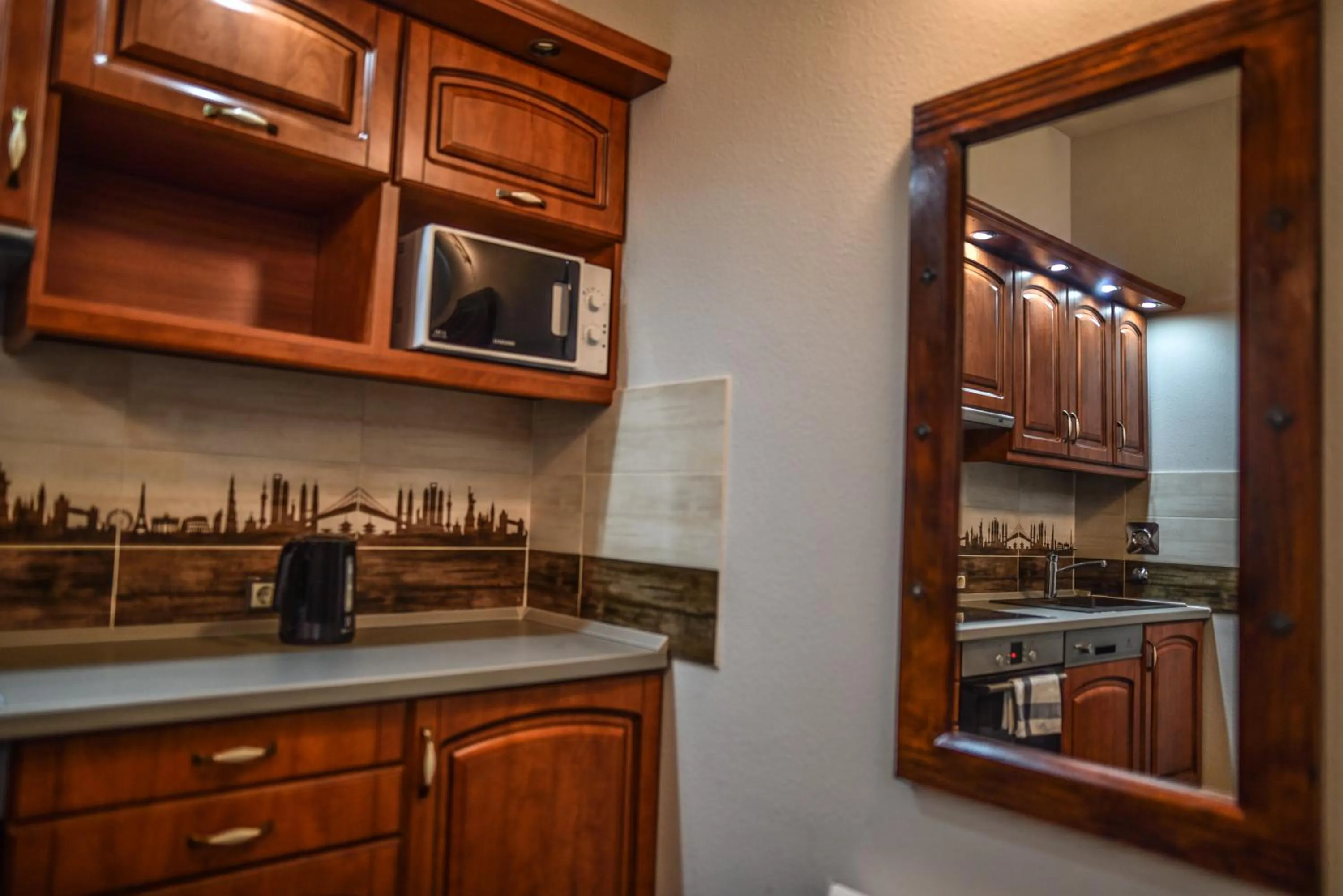 Kitchen or kitchenette in Corvin Point Rooms and Apartments