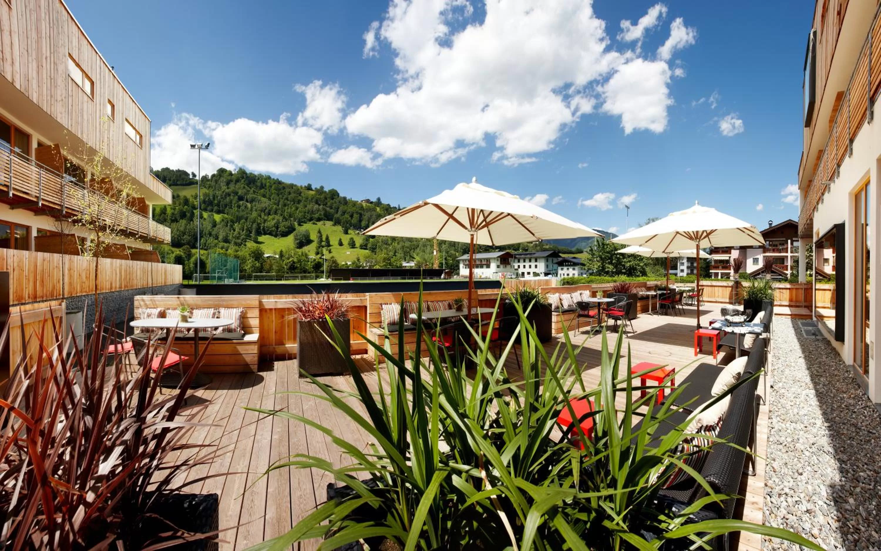 Facade/entrance in ACTIVE by Leitner's