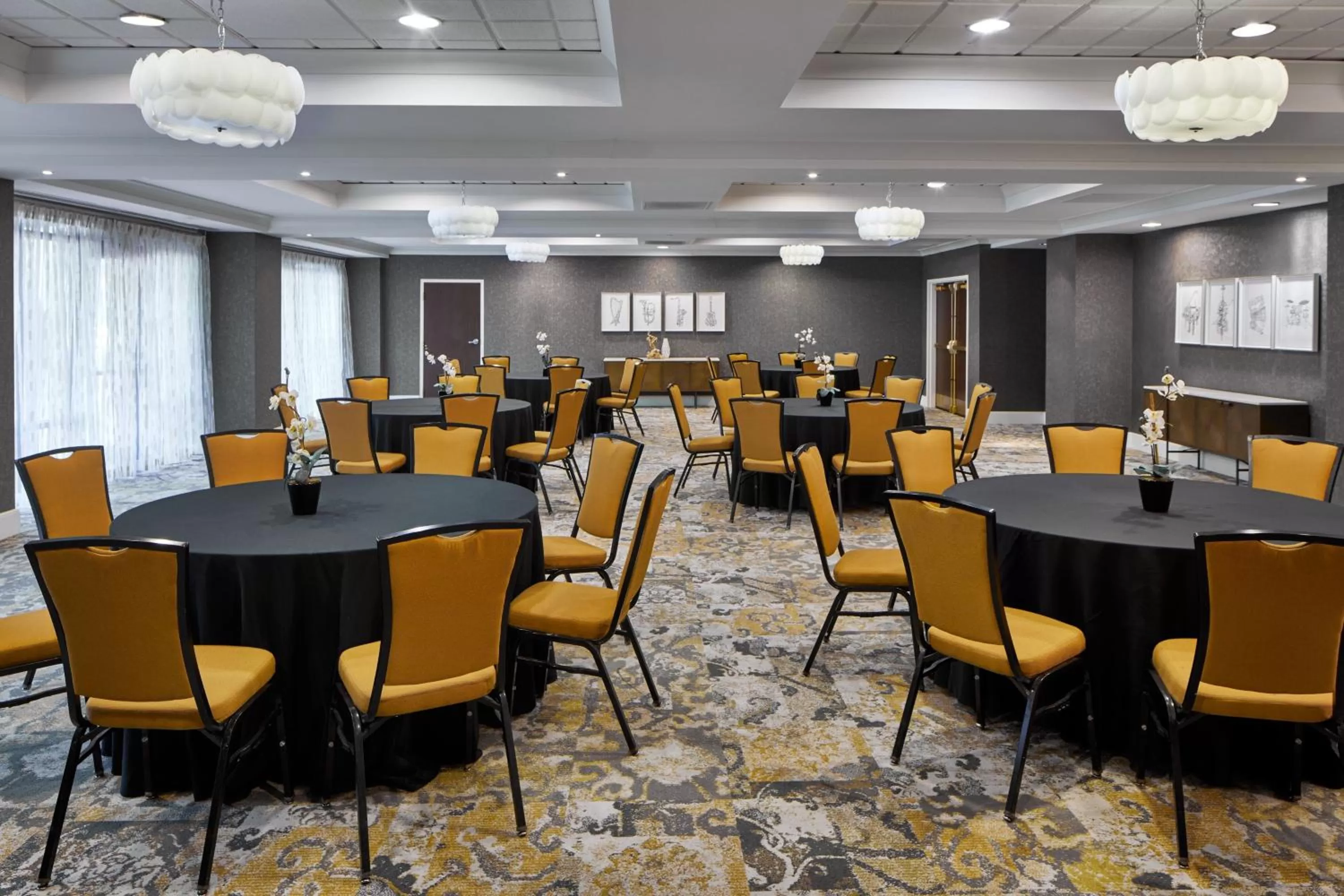 Meeting/conference room in SpringHill Suites Memphis Downtown