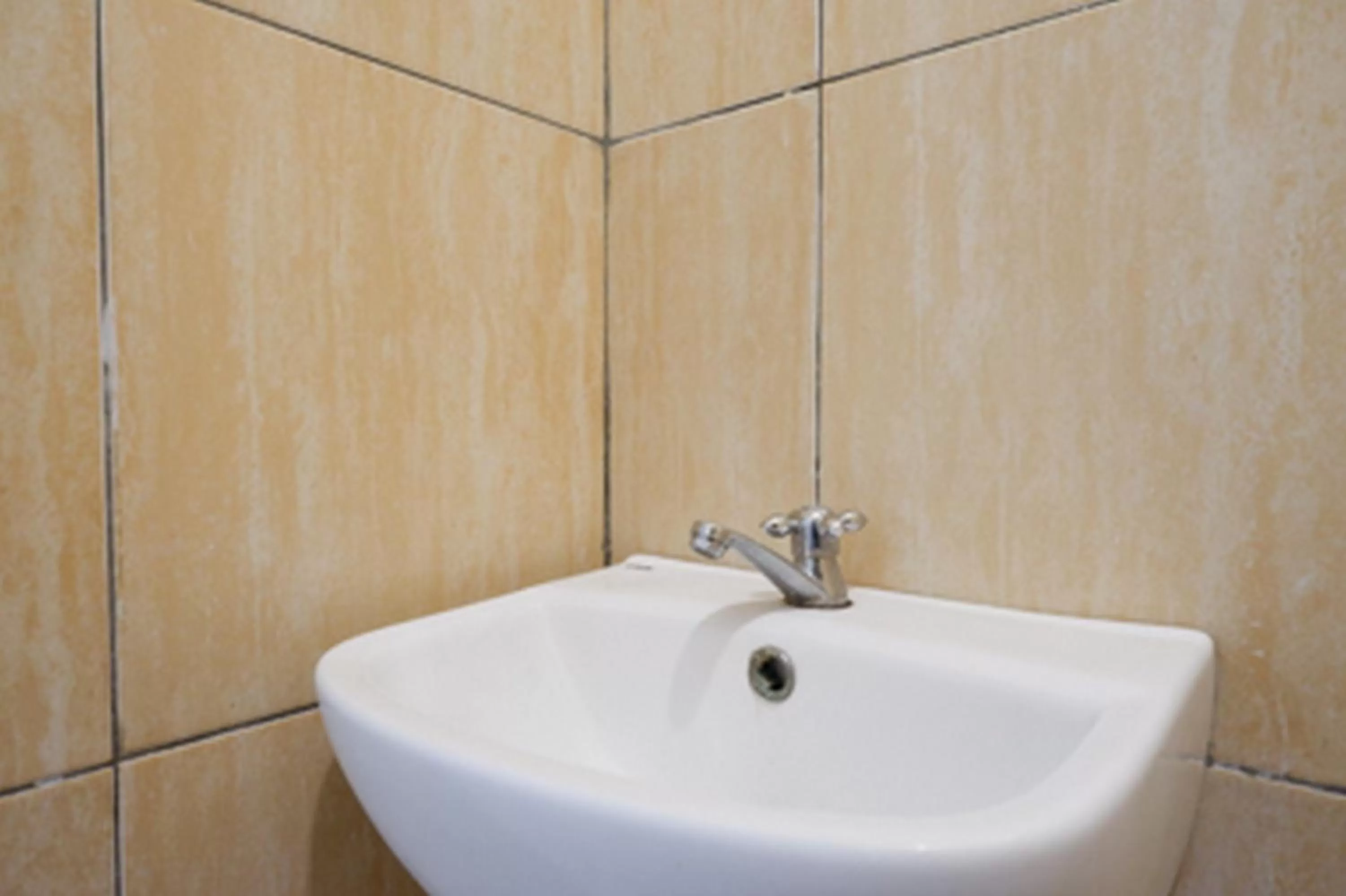 RedDoorz near RSUD Kudus