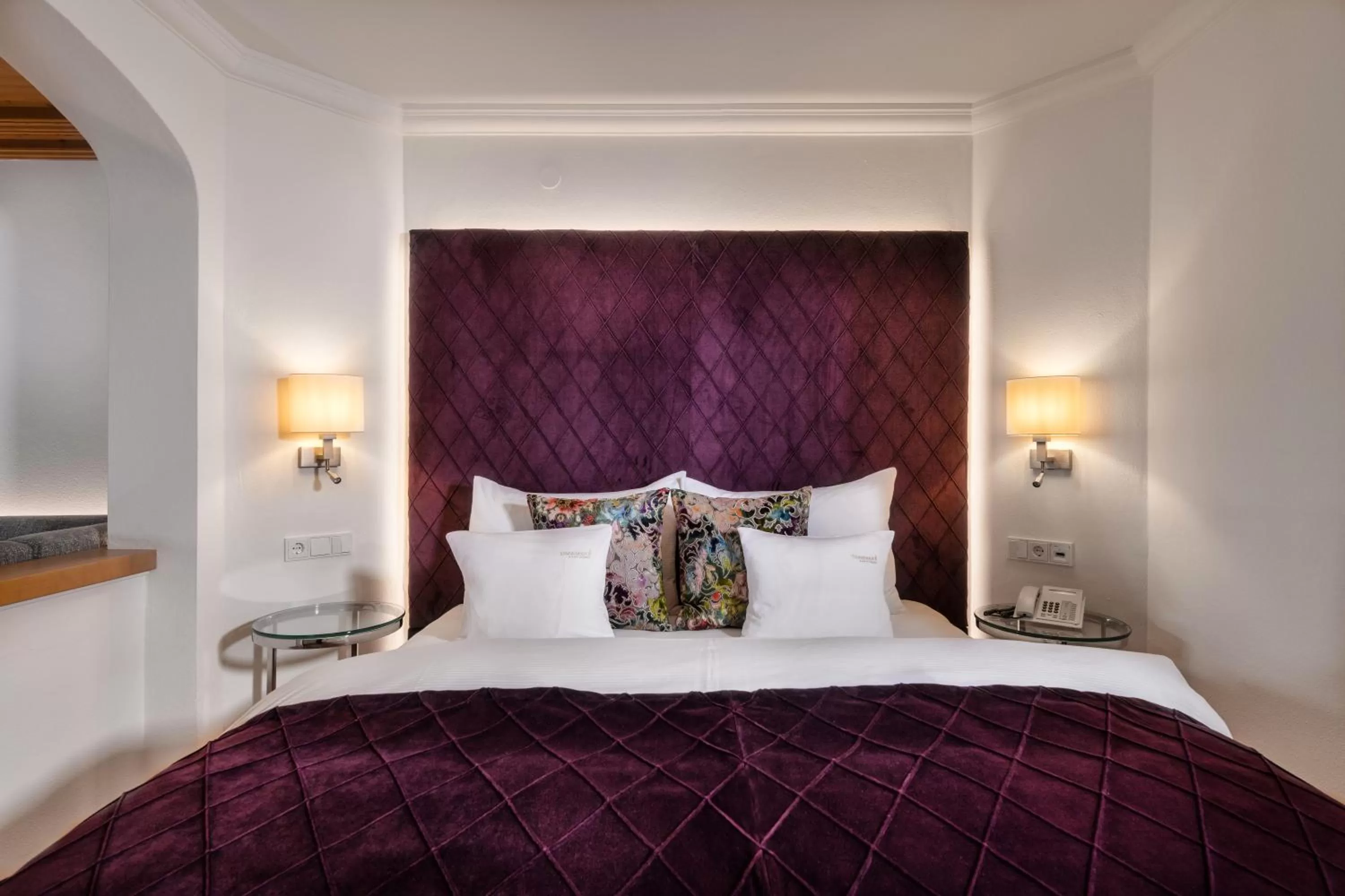 Bedroom, Bed in Alpines Lifestyle Hotel Tannenhof