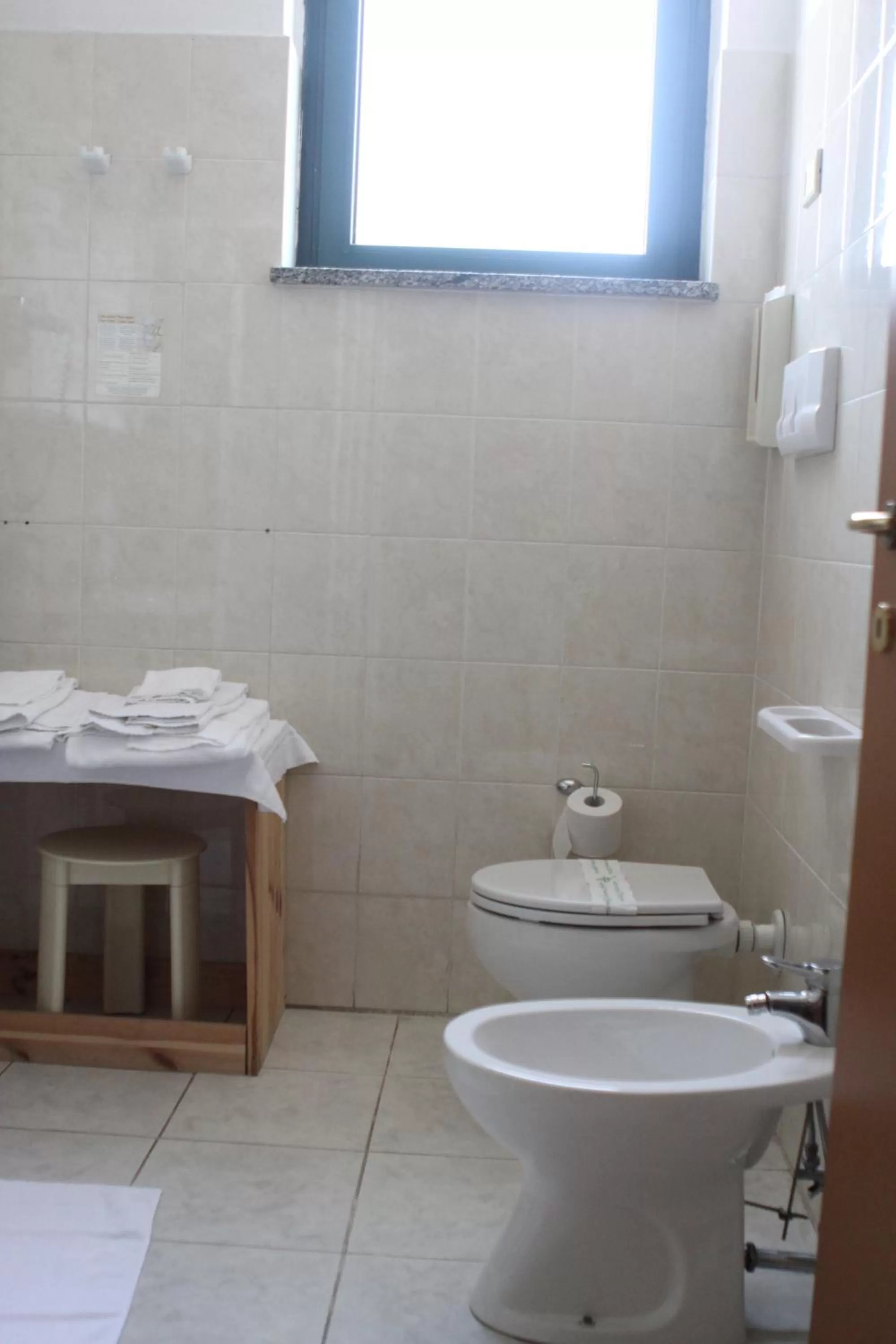 Bathroom in Ascot Lodging