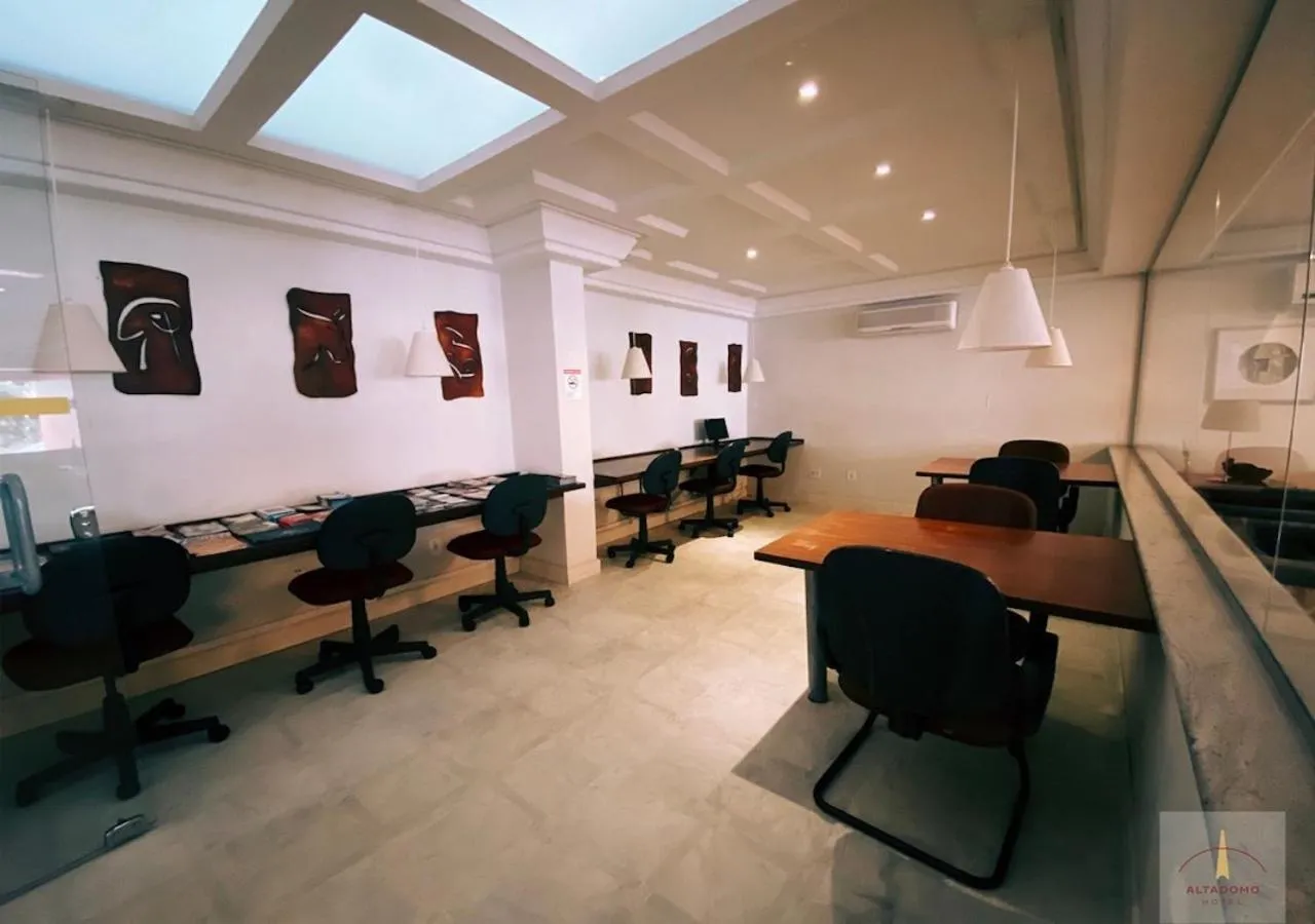 Seating area in Altadomo Hotel