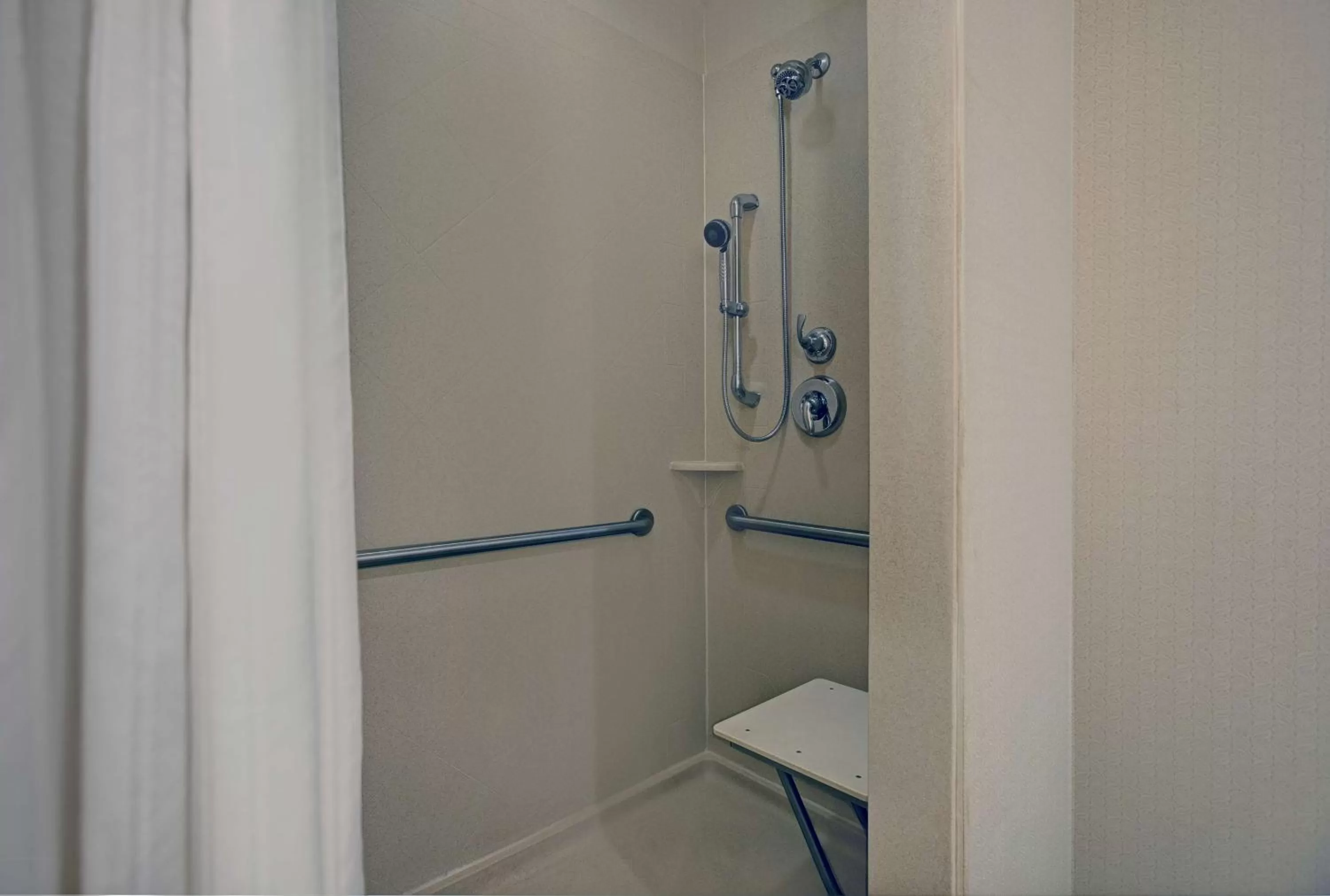 Bathroom in Homewood Suites Charlotte Ayrsley