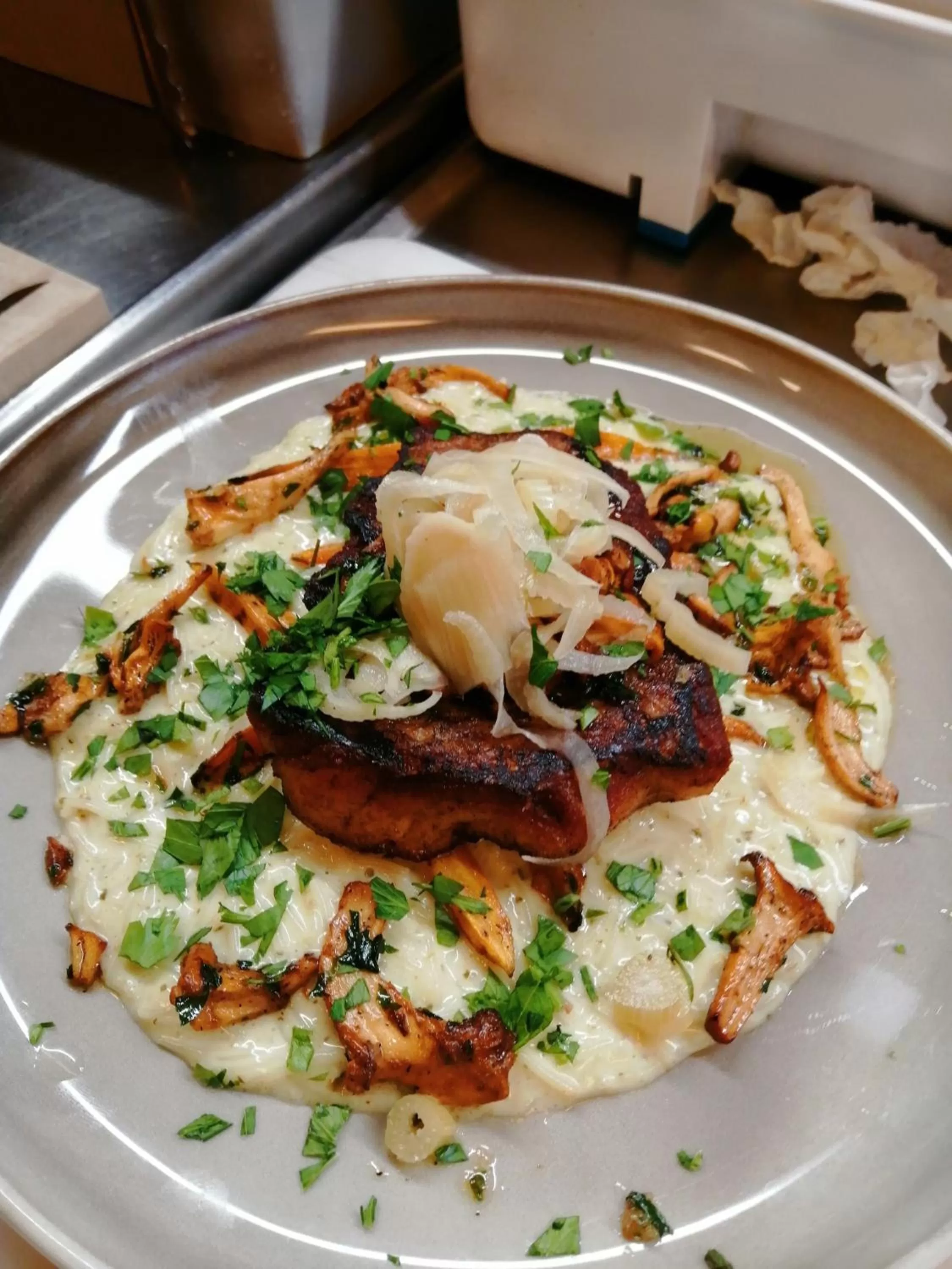 Restaurant/places to eat, Food in Tynset Hotel