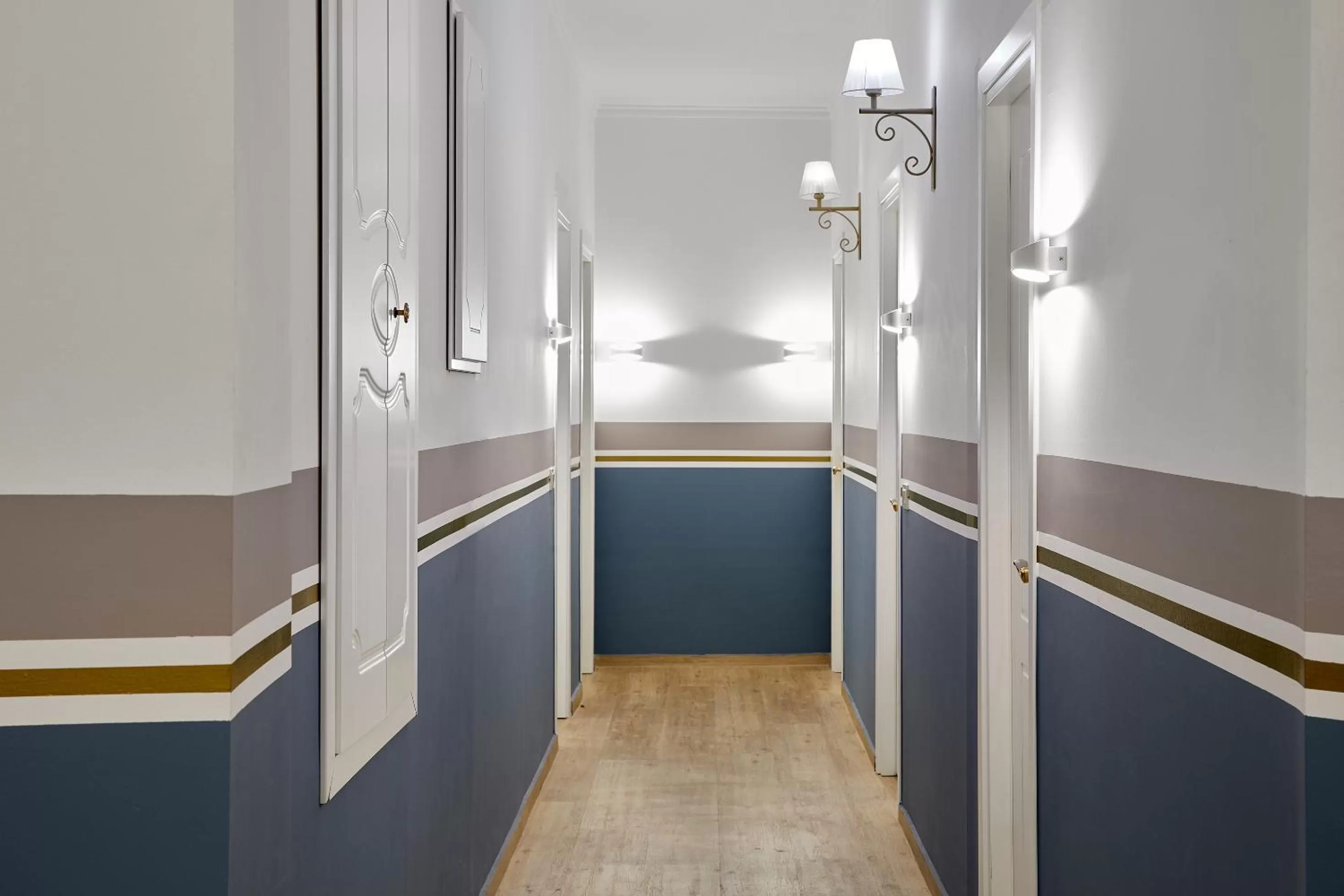 Area and facilities in Hotel Luxembourg